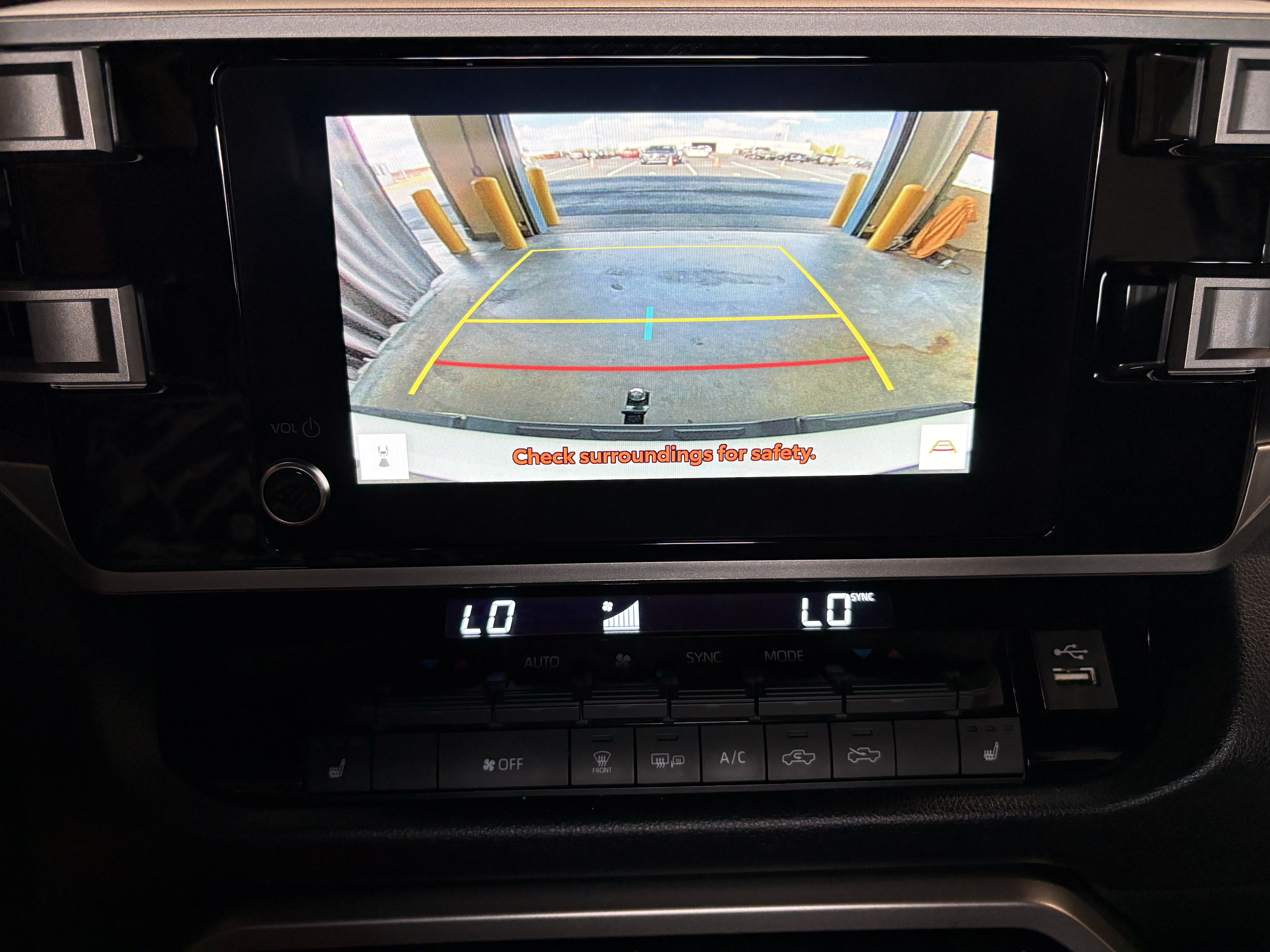 2025 Toyota Tundra SR5 Premium 4WD