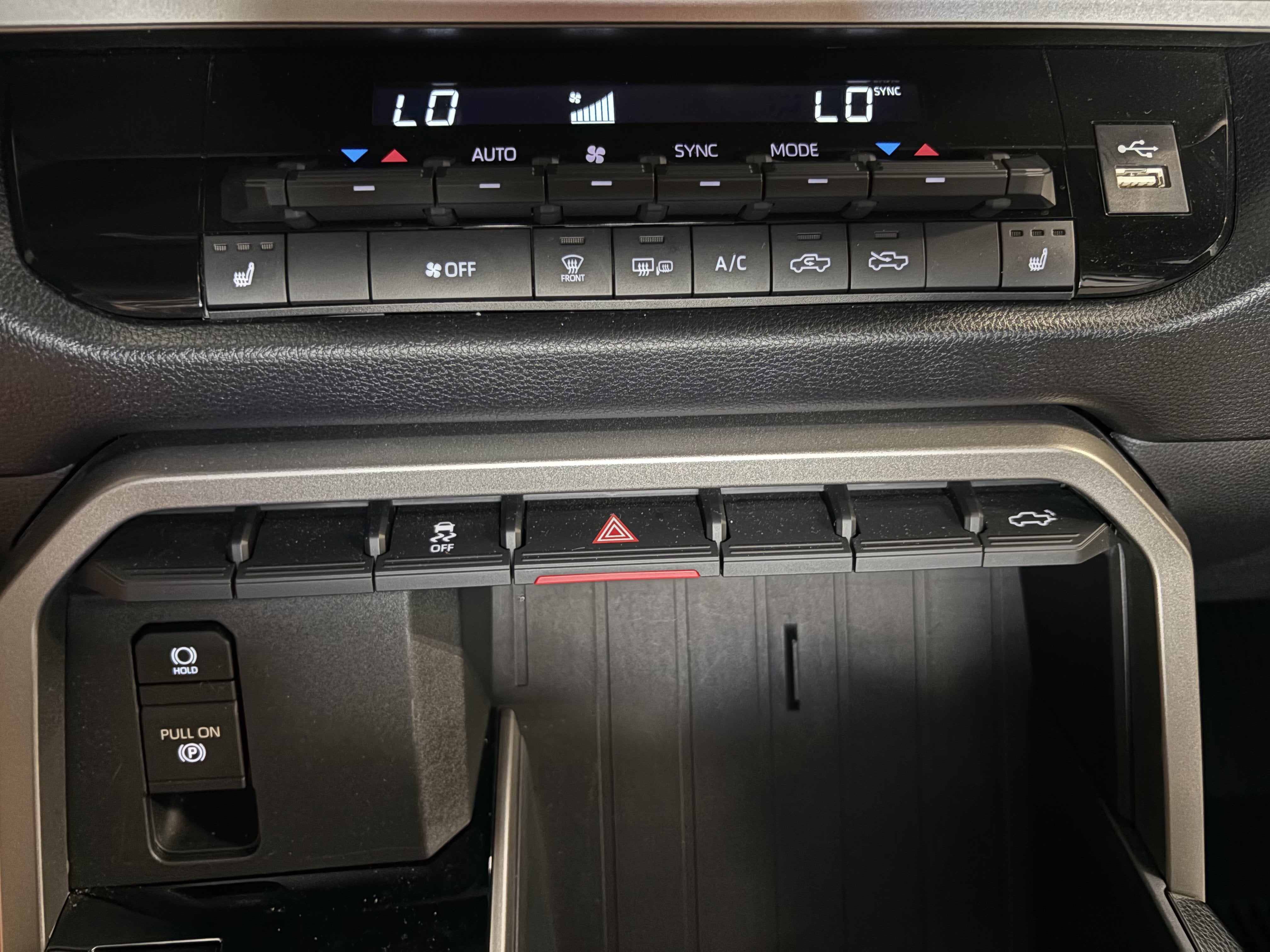 2025 Toyota Tundra SR5 Premium 4WD