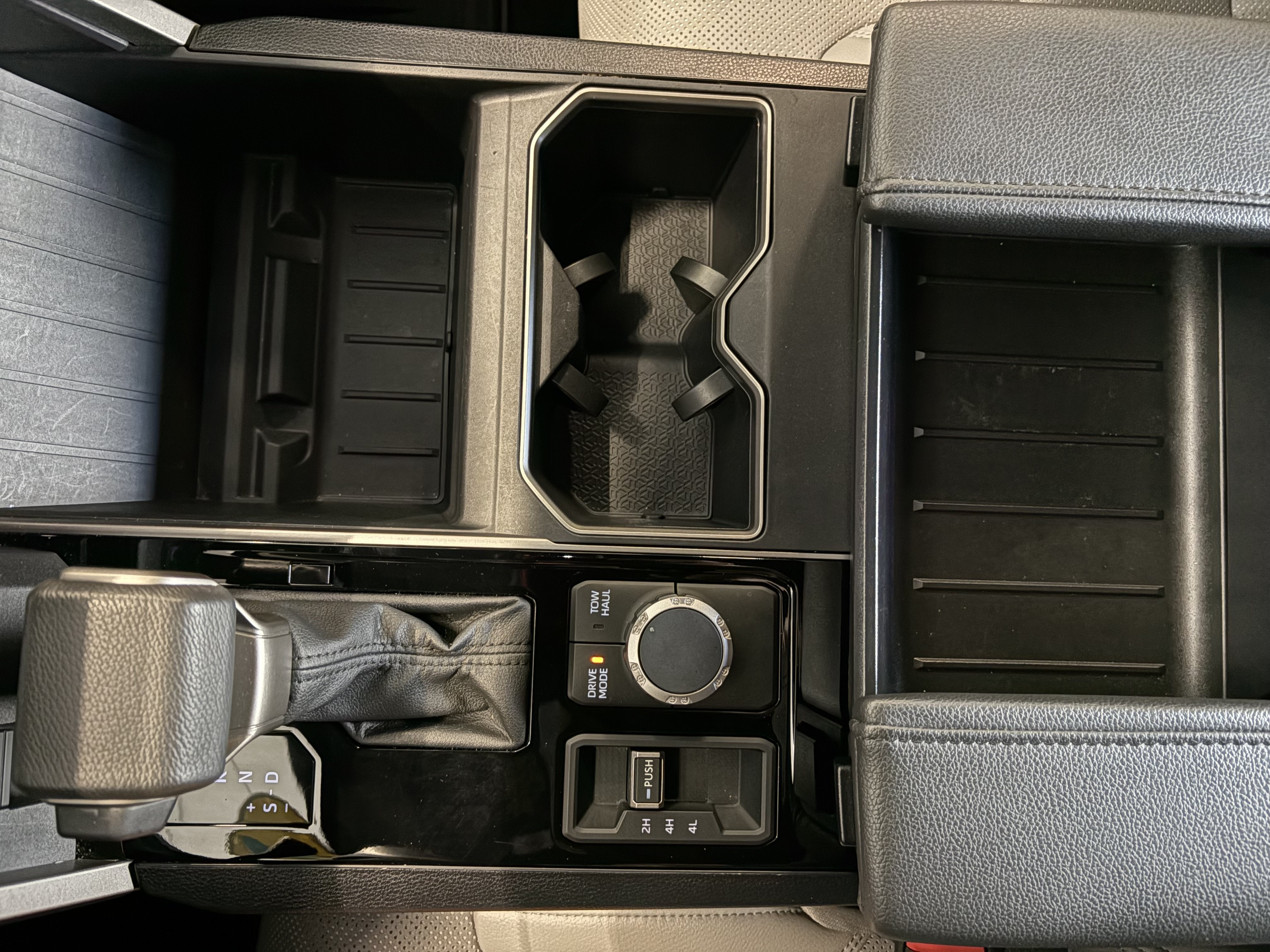 2025 Toyota Tundra SR5 Premium 4WD