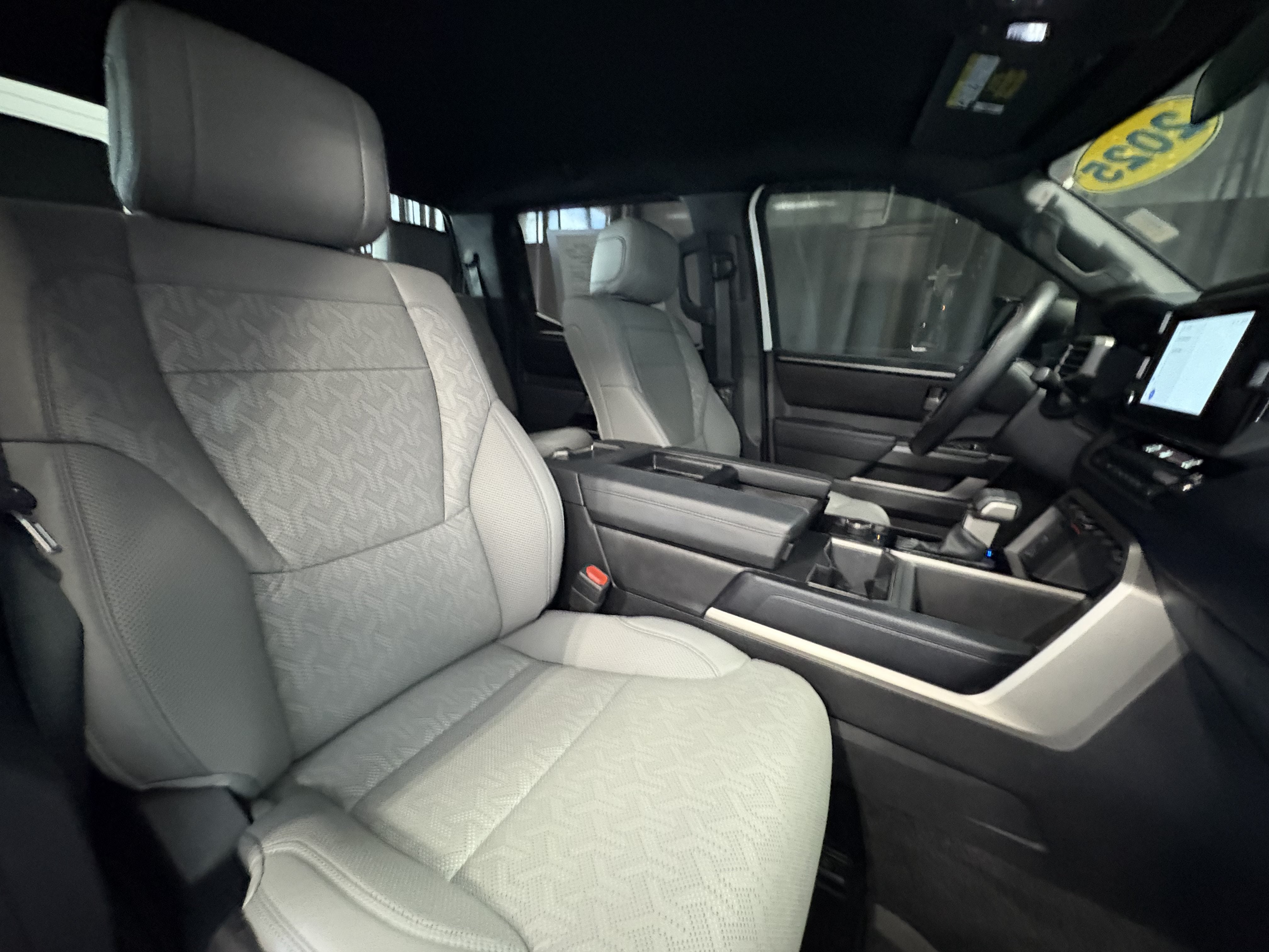 2025 Toyota Tundra SR5 Premium 4WD