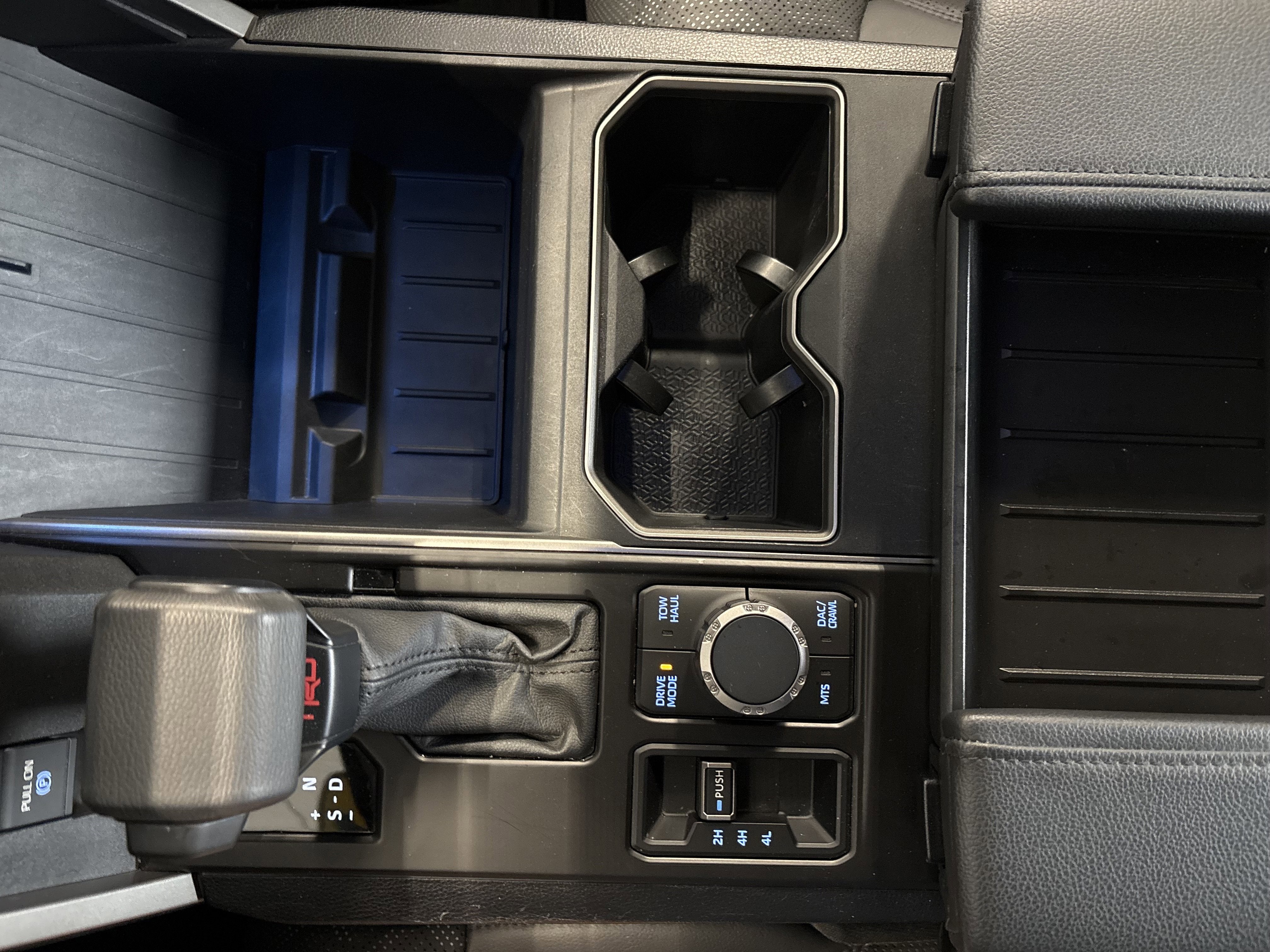 2023 Toyota Tundra SR5 - TRD Off Road Premium 4WD