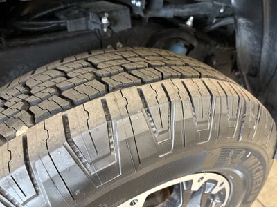 2023 Toyota Tundra SR5 - TRD Off Road Premium 4WD