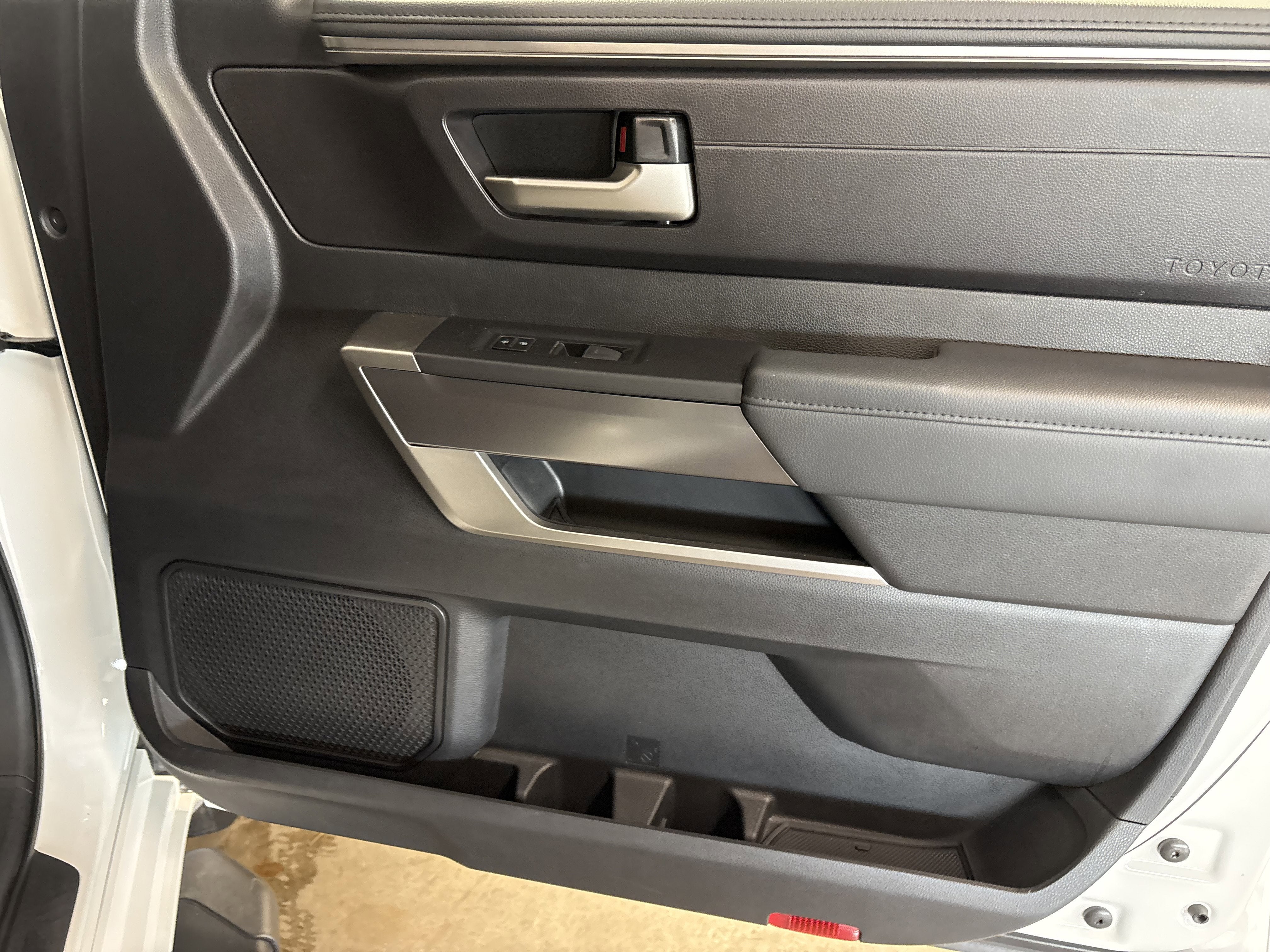 2023 Toyota Tundra SR5 - TRD Off Road Premium 4WD