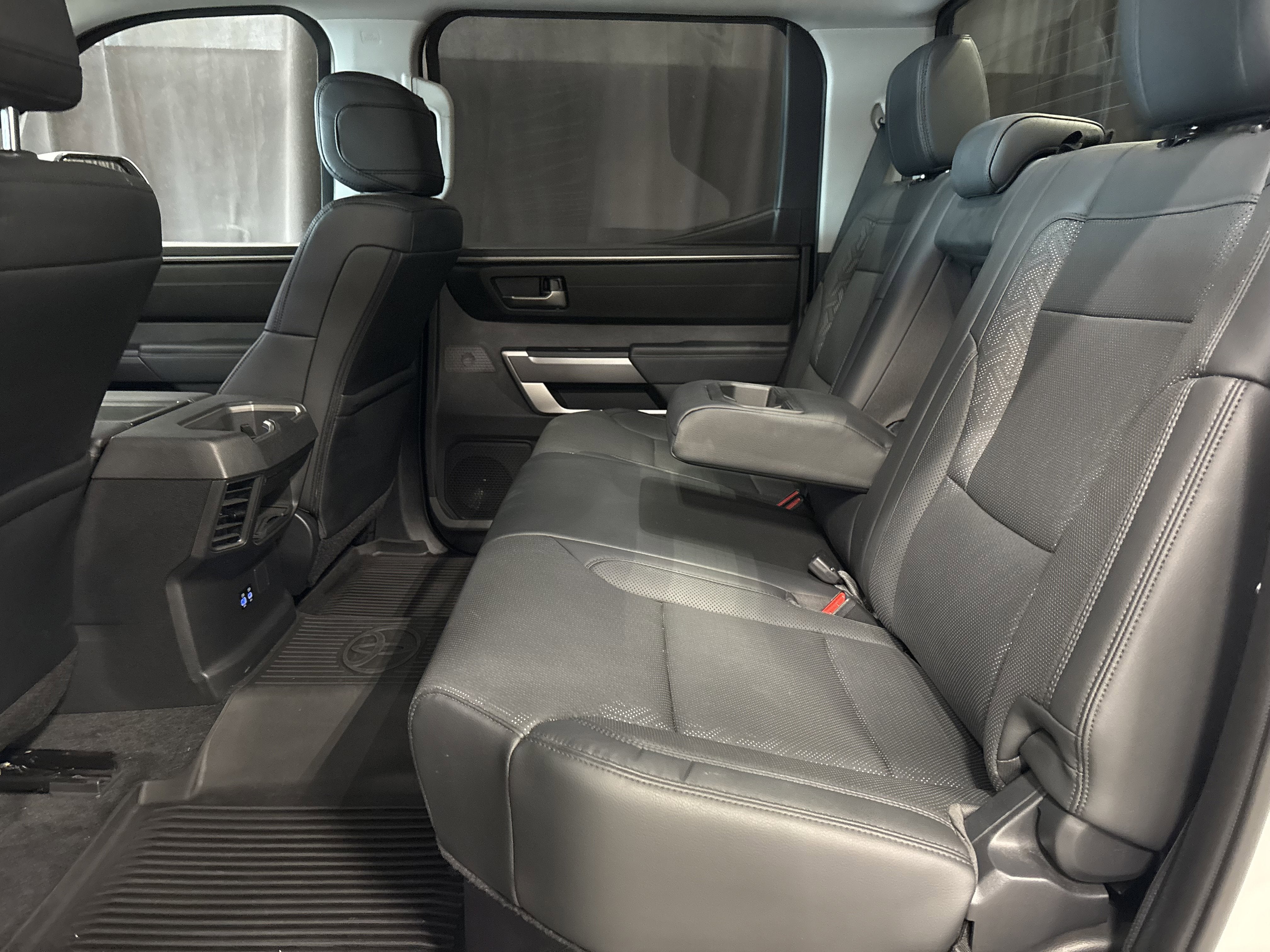 2023 Toyota Tundra SR5 - TRD Off Road Premium 4WD