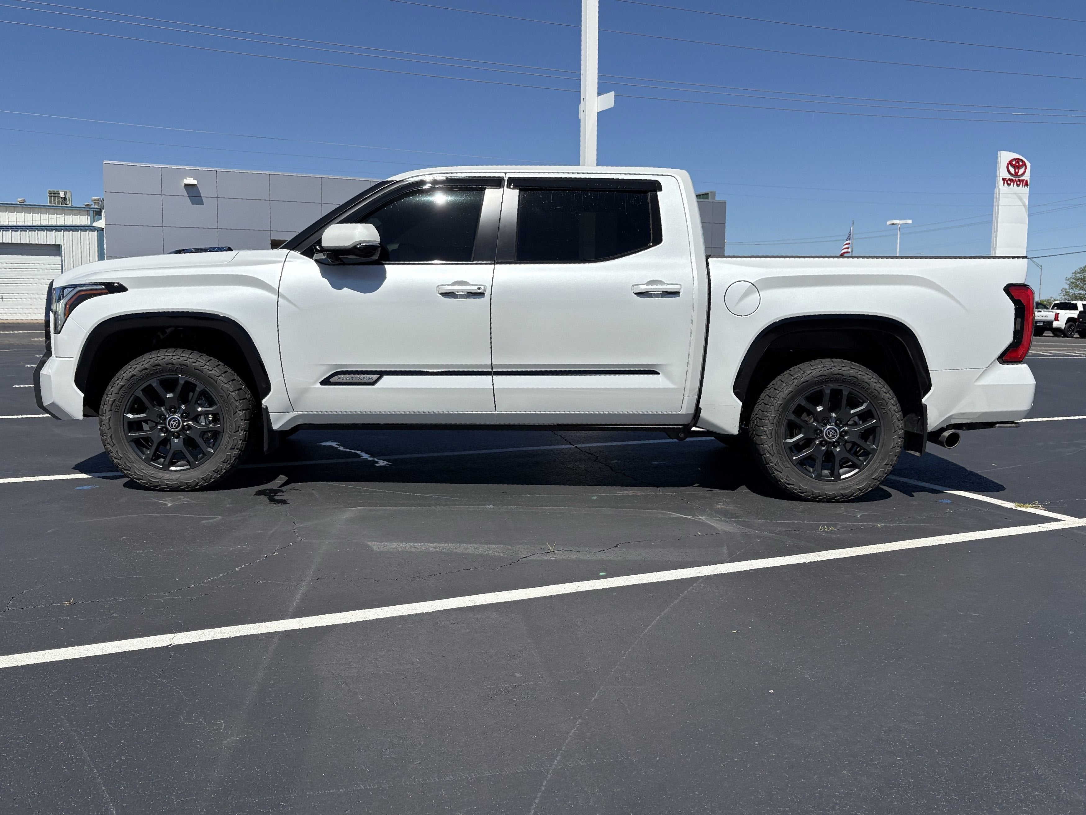2024 Toyota Tundra Platinum Hybrid 4WD