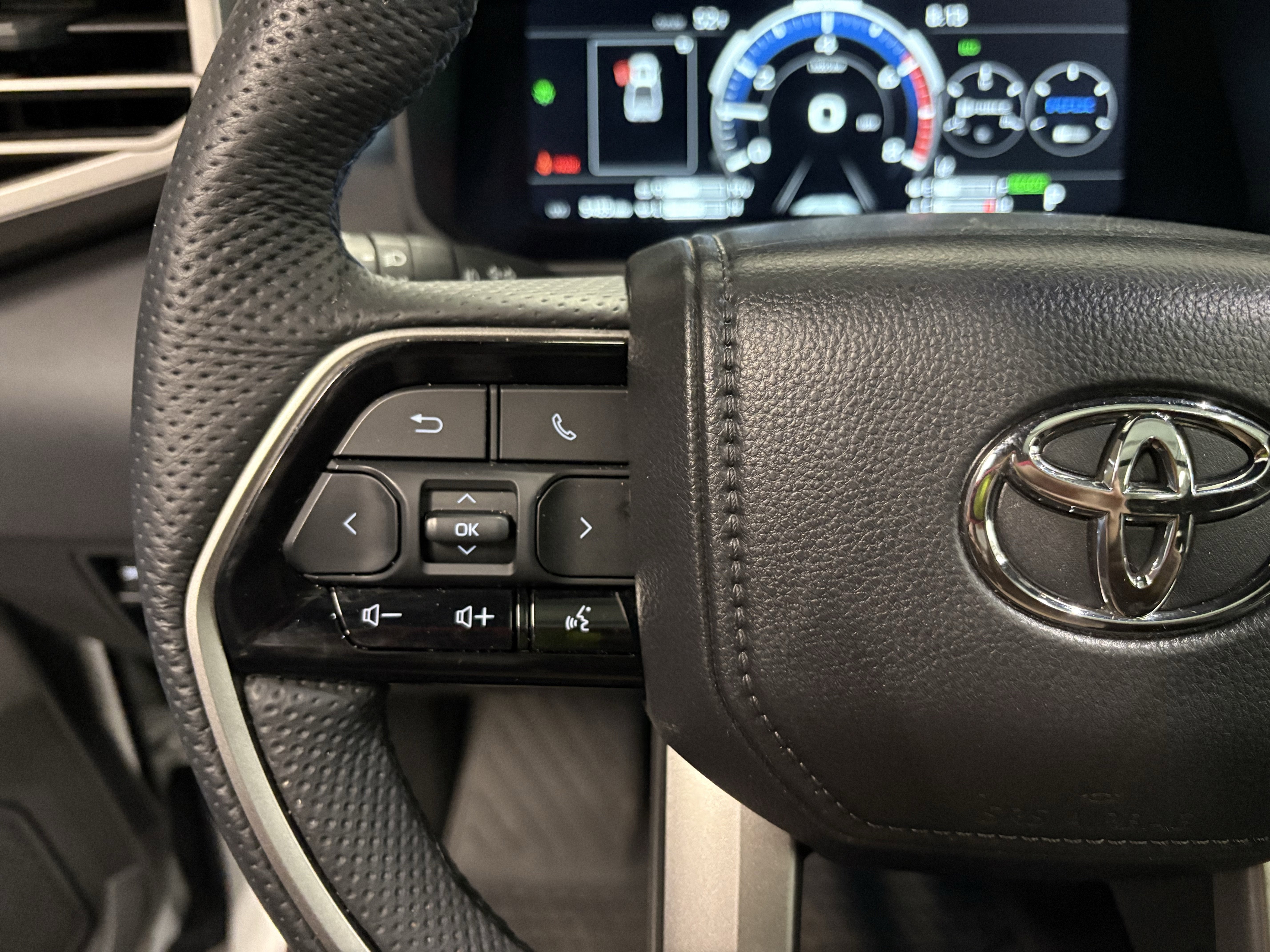 2026 Toyota Tundra Platinum Hybrid 4WD