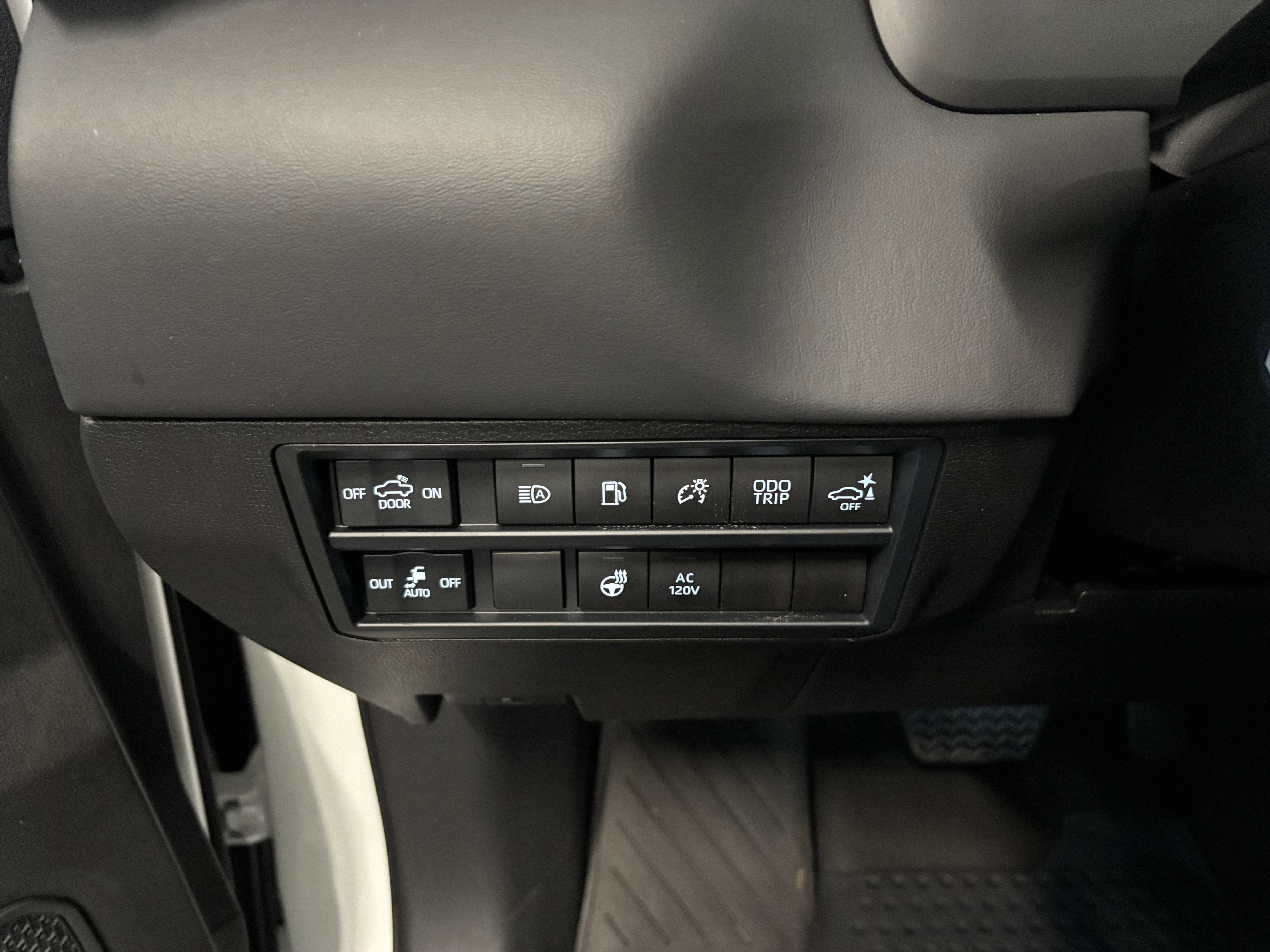 2026 Toyota Tundra Platinum Hybrid 4WD