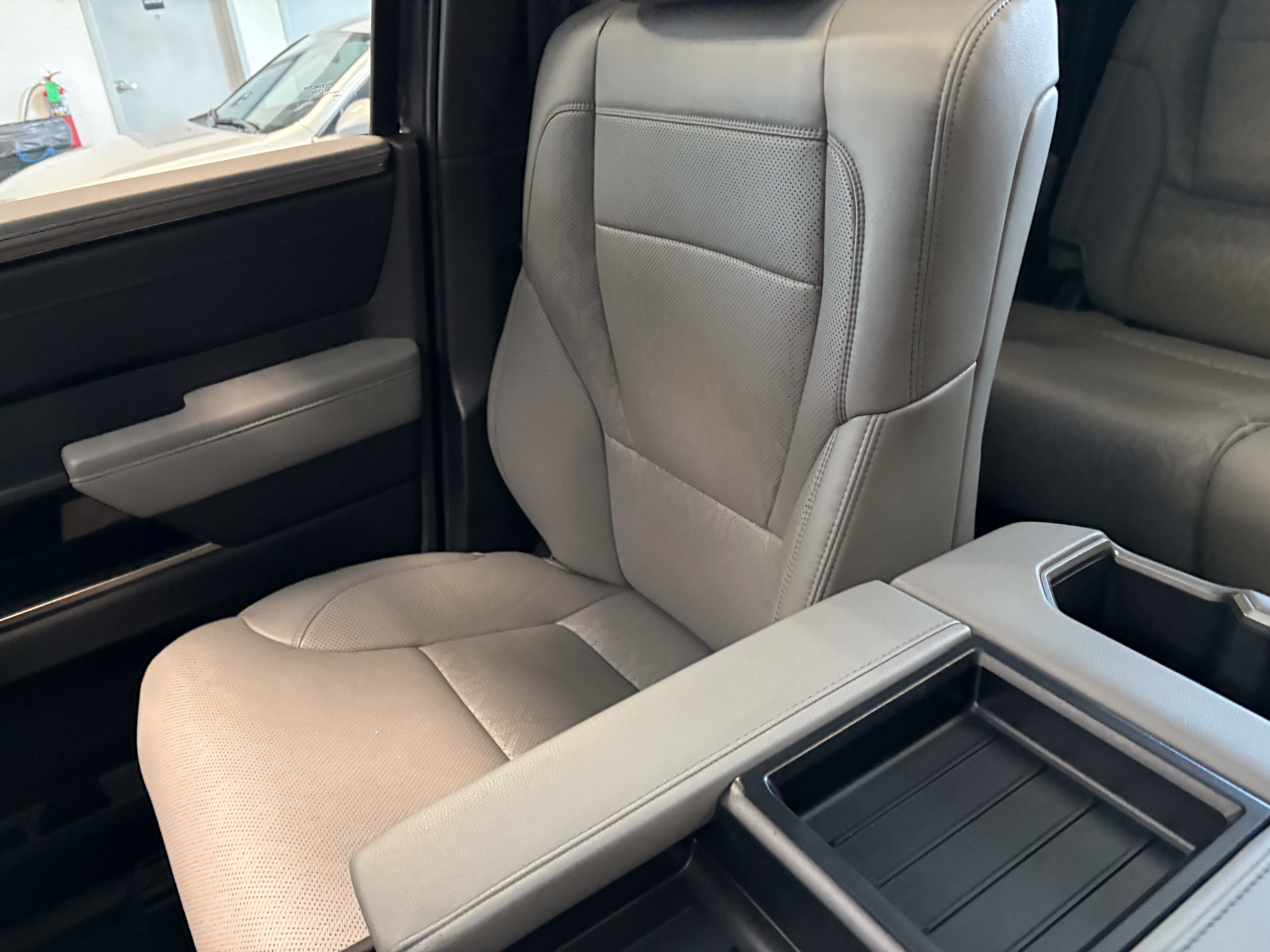 2025 Toyota Tundra Limited - TRD Off Road 4WD