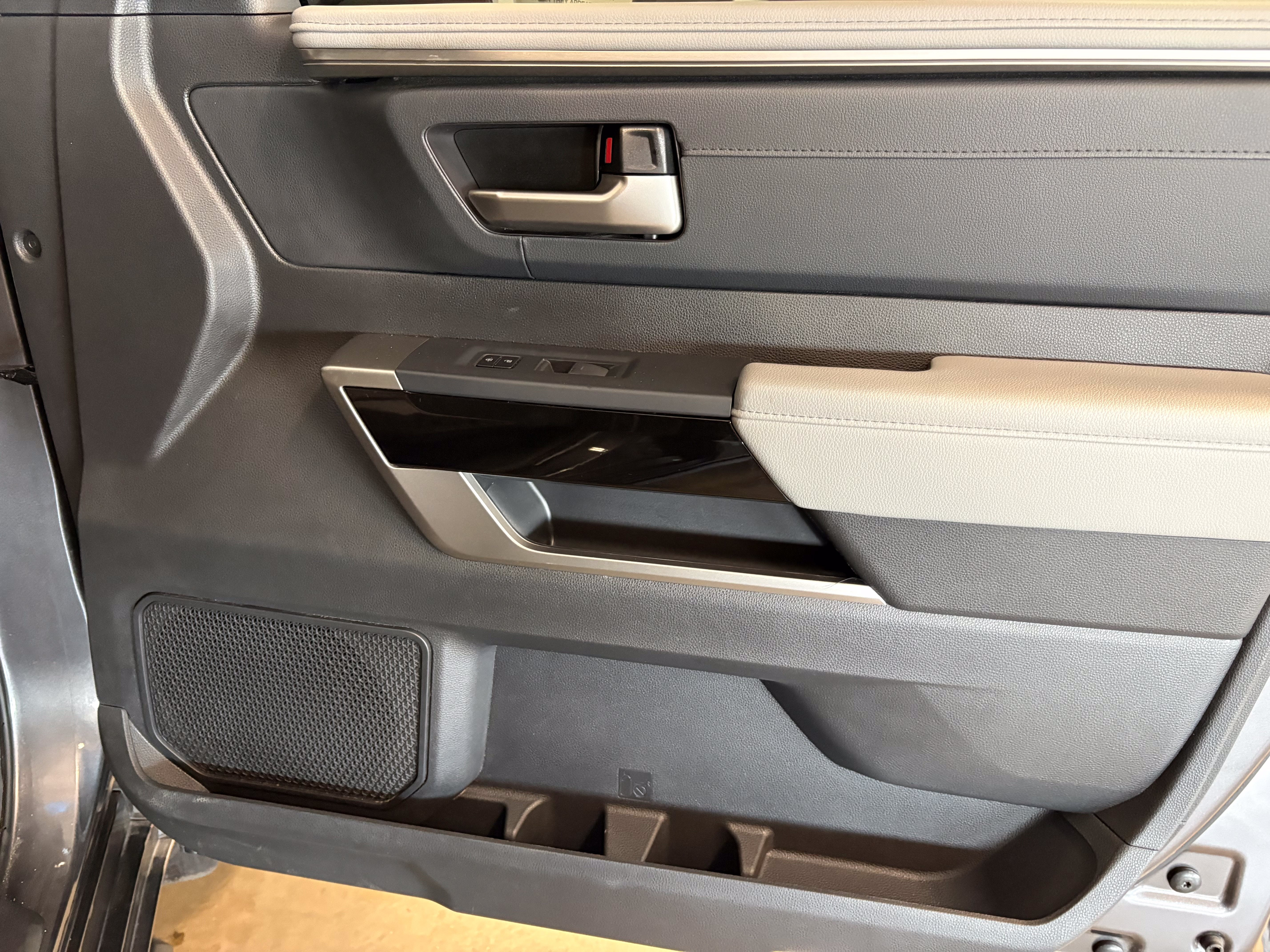 2025 Toyota Tundra Limited - TRD Off Road 4WD