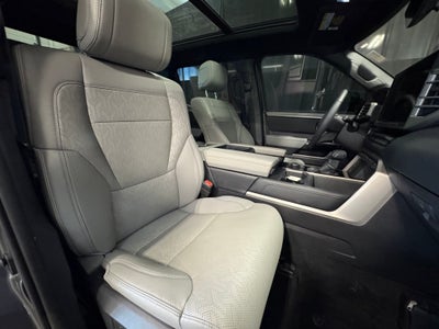 2025 Toyota Tundra Limited - TRD Off Road 4WD