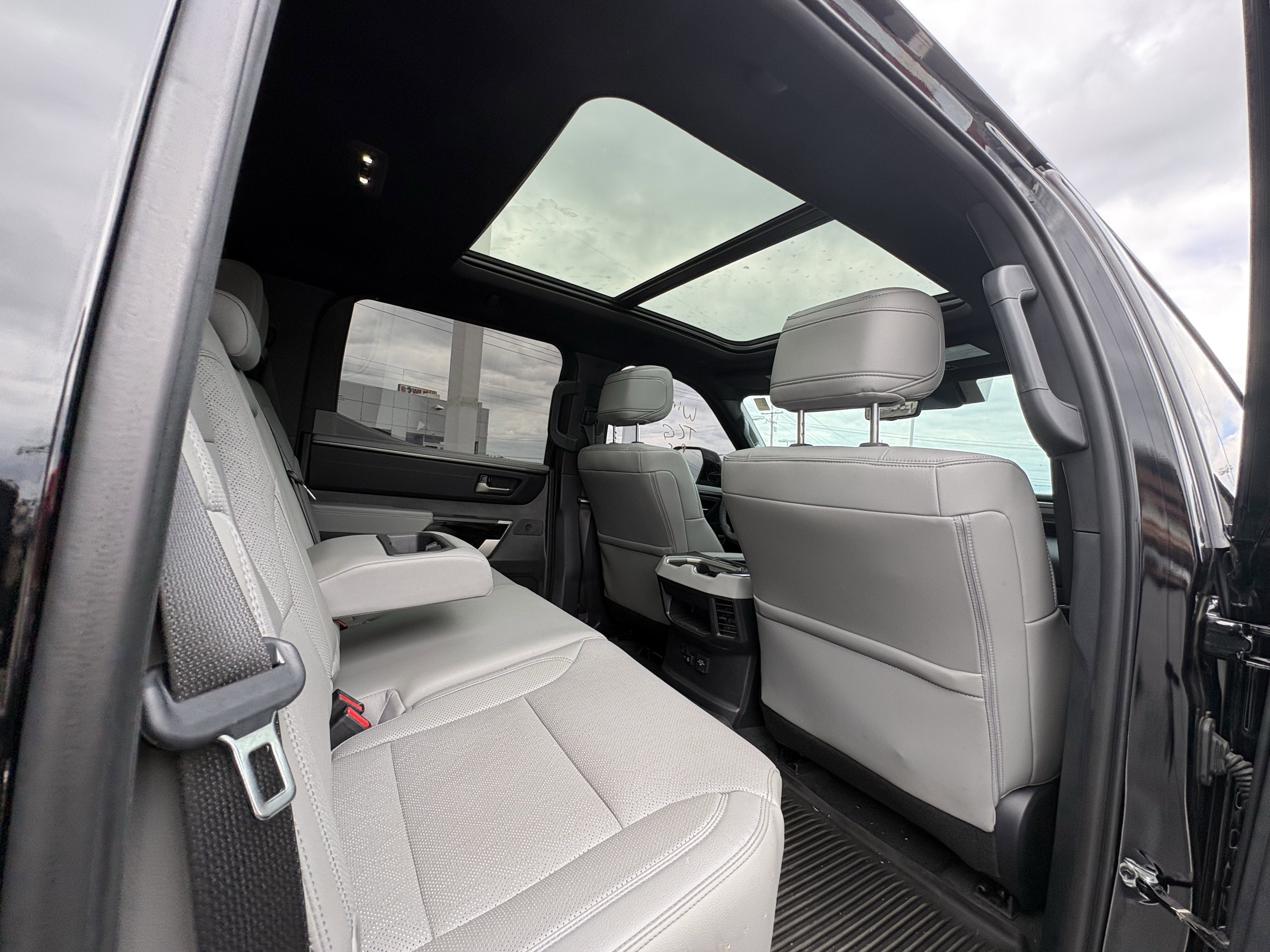 2025 Toyota Tundra SR5 Premium 4WD