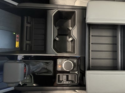 2025 Toyota Tundra Limited - TRD Off Road 4WD