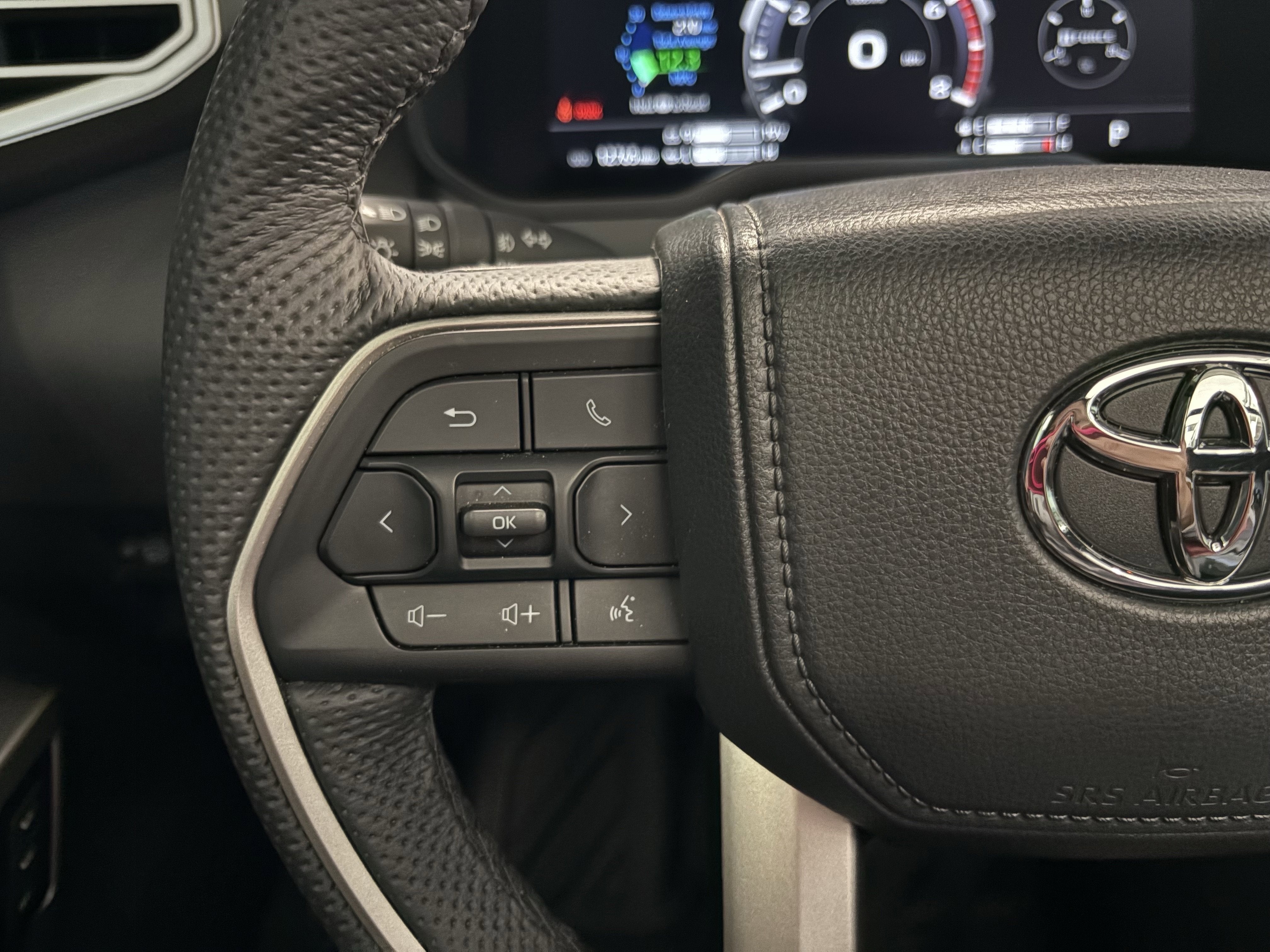 2025 Toyota Tundra Limited - TRD Off Road 4WD