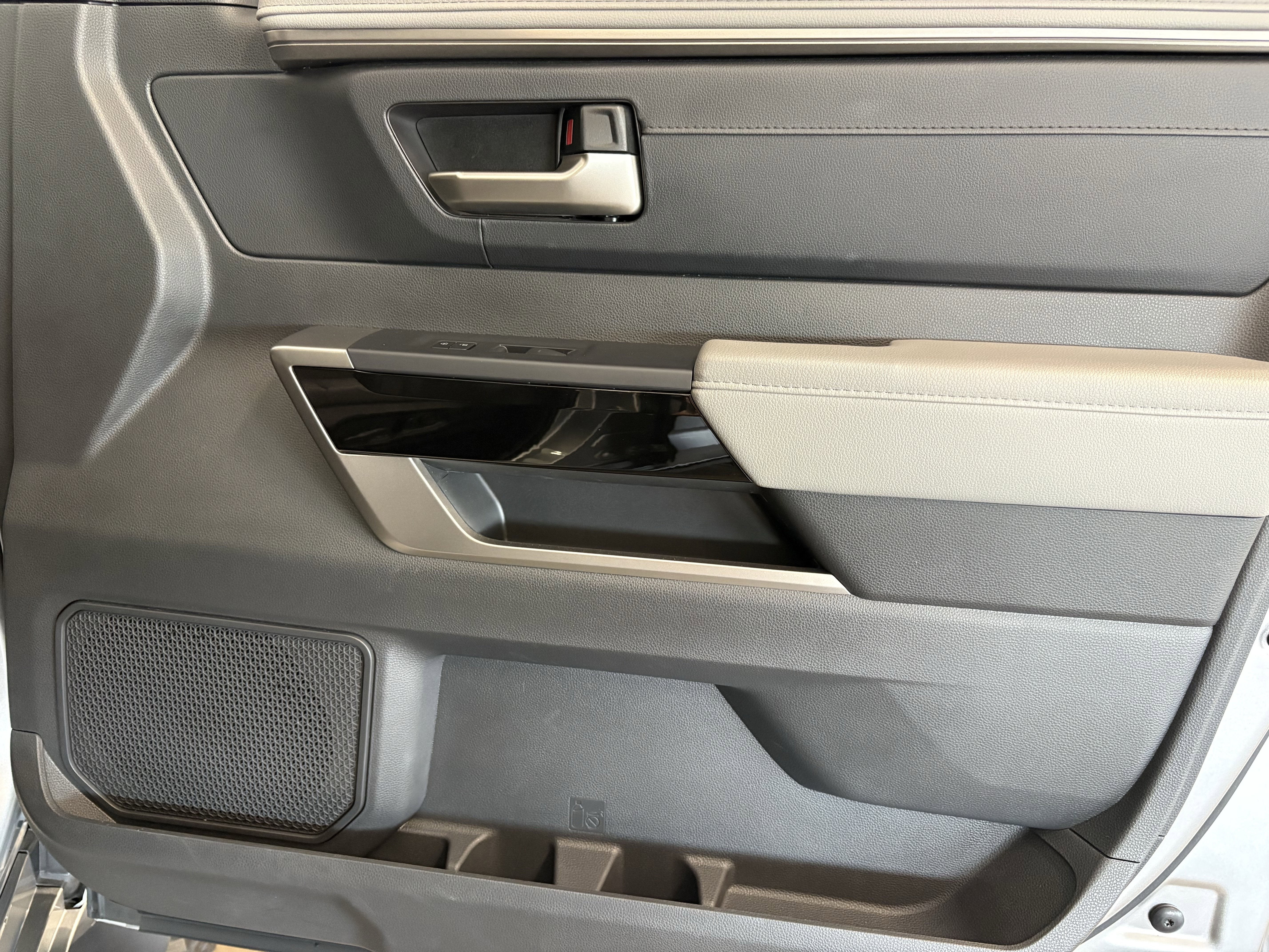 2025 Toyota Tundra Limited - TRD Off Road 4WD