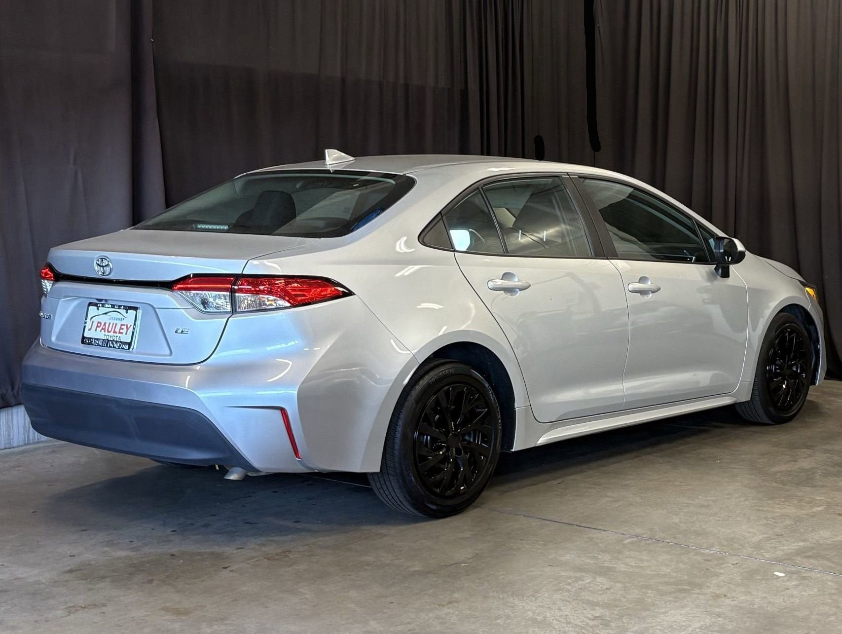 2024 Toyota Corolla LE FWD