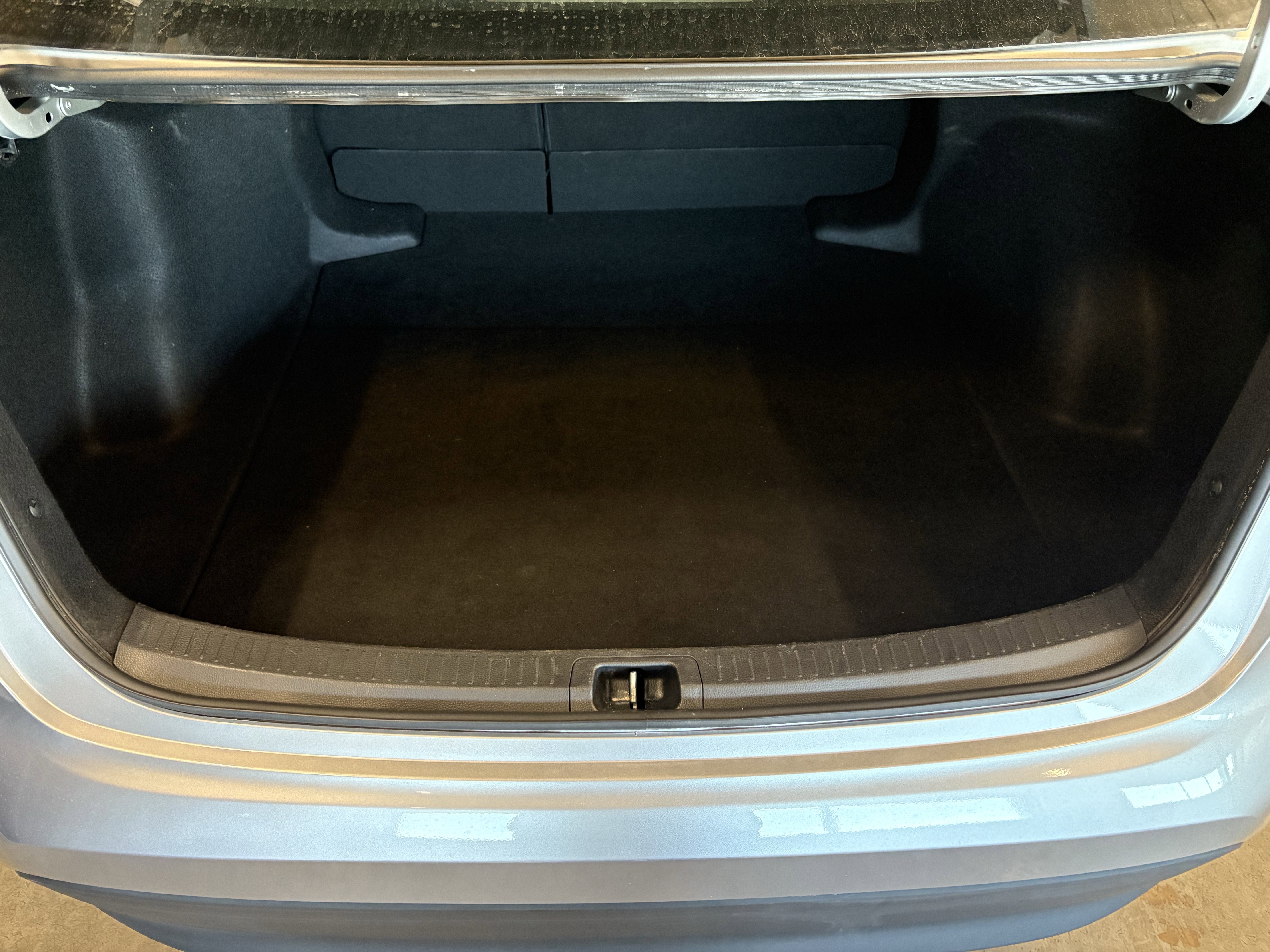 2024 Toyota Corolla LE FWD