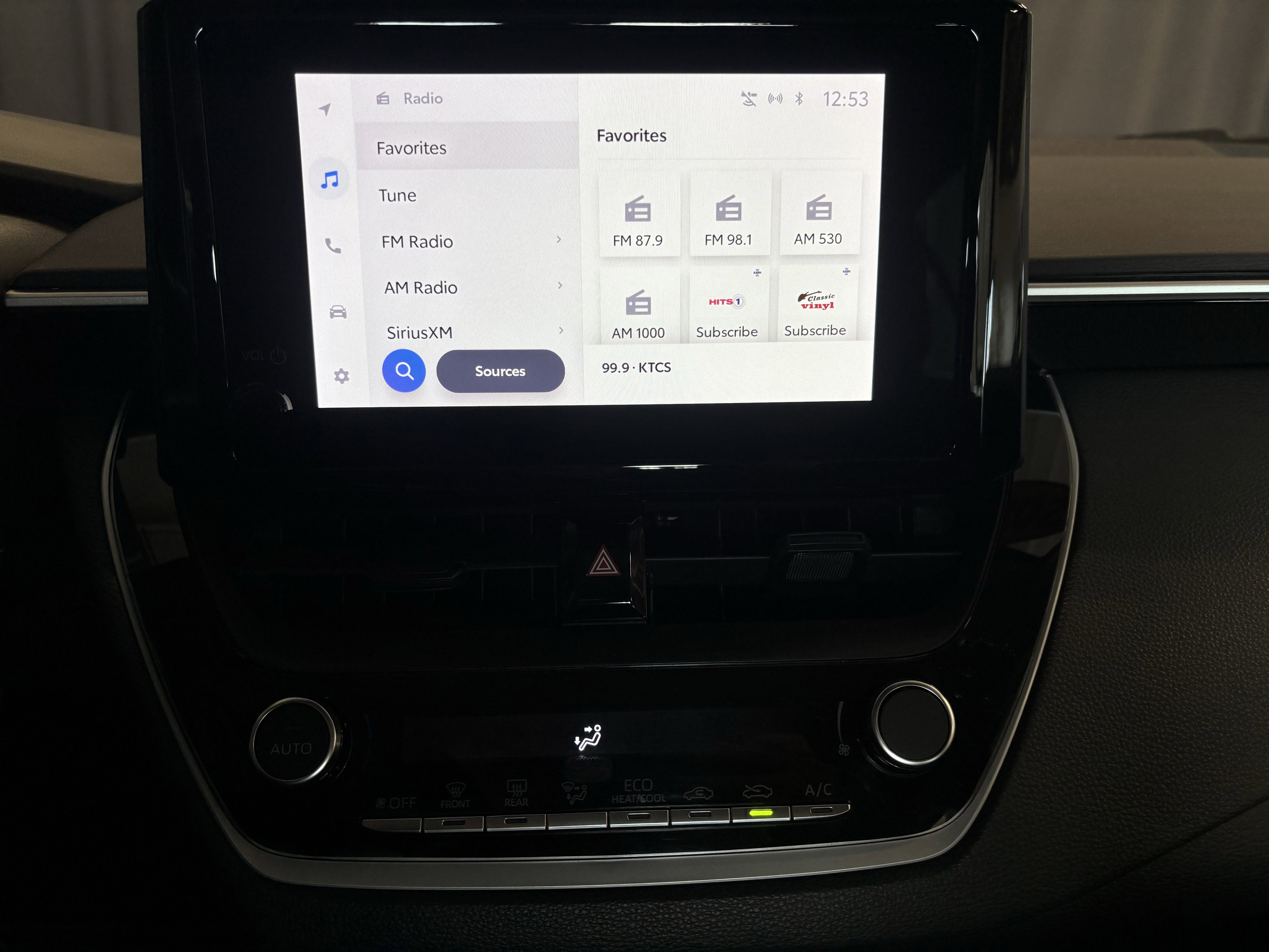 2024 Toyota Corolla LE FWD