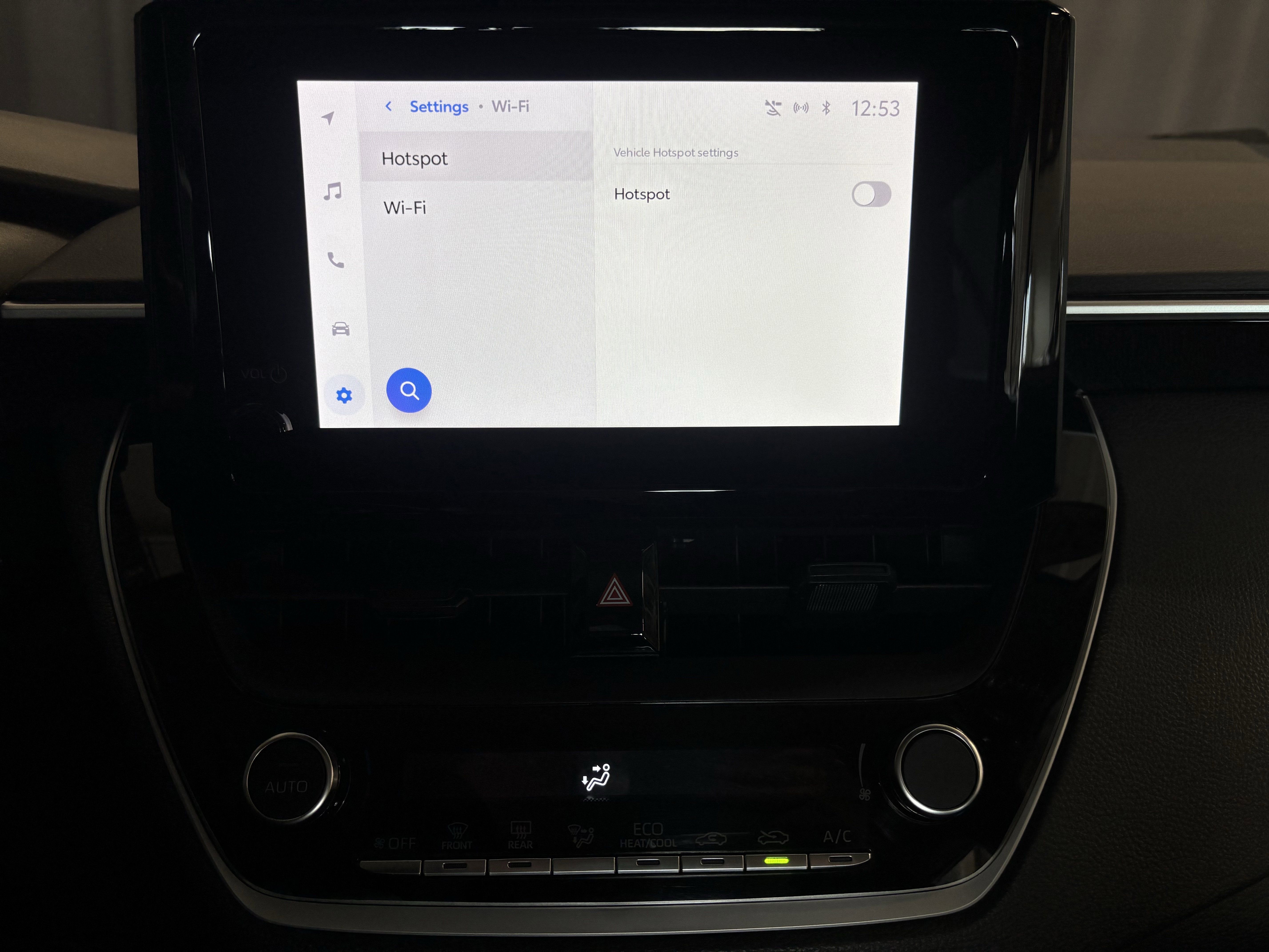 2024 Toyota Corolla LE FWD