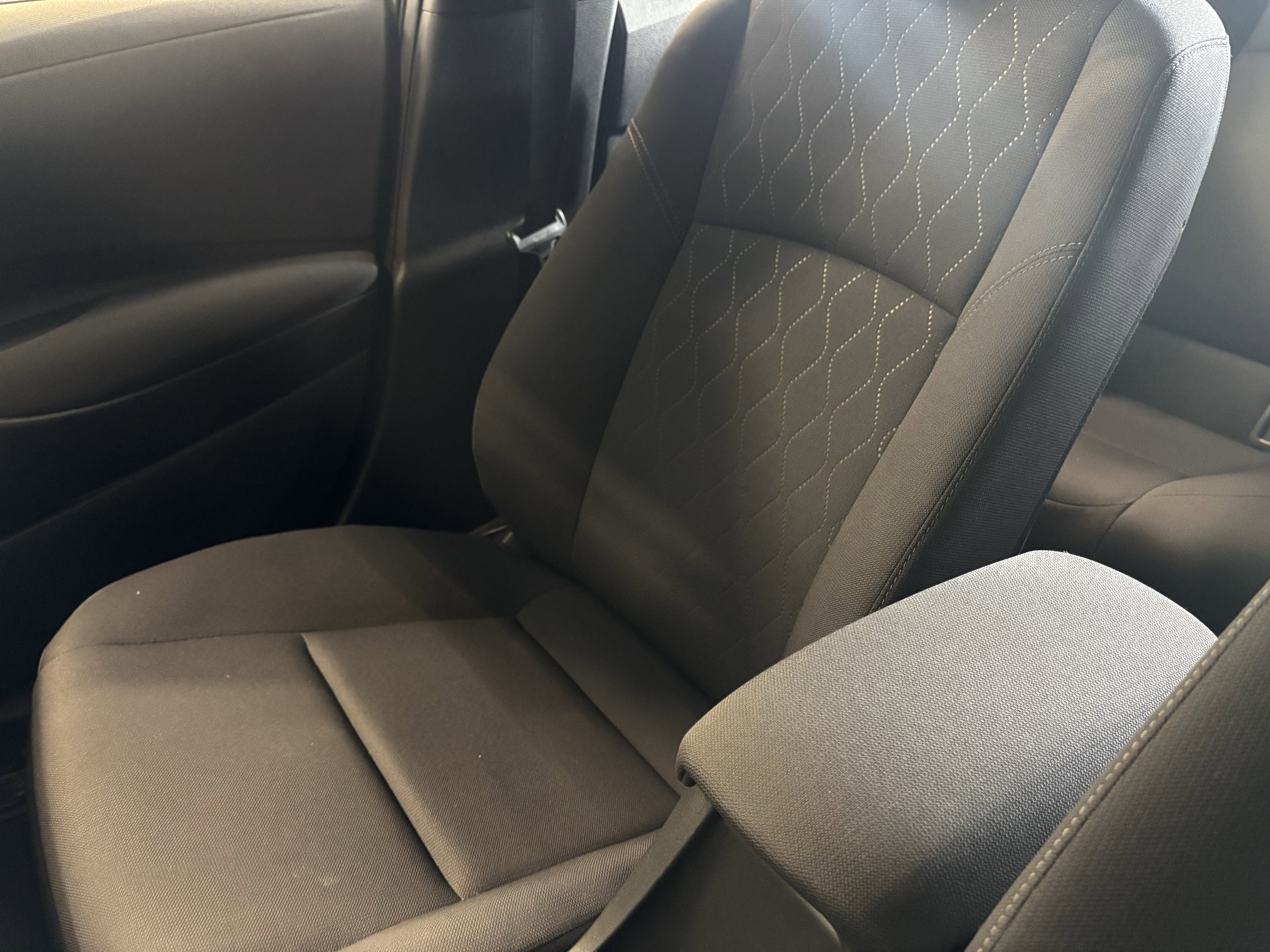 2024 Toyota Corolla LE FWD