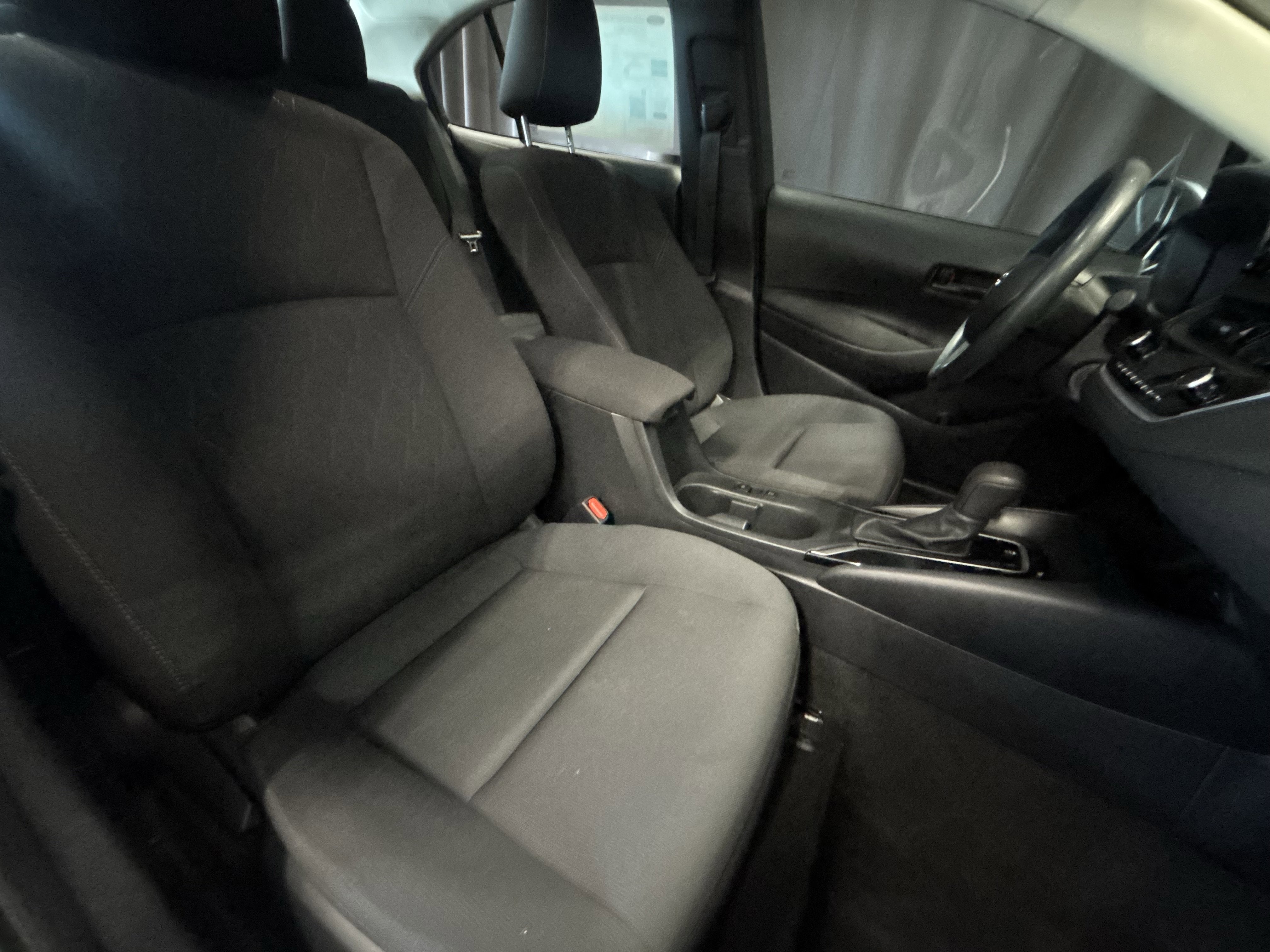 2024 Toyota Corolla LE FWD