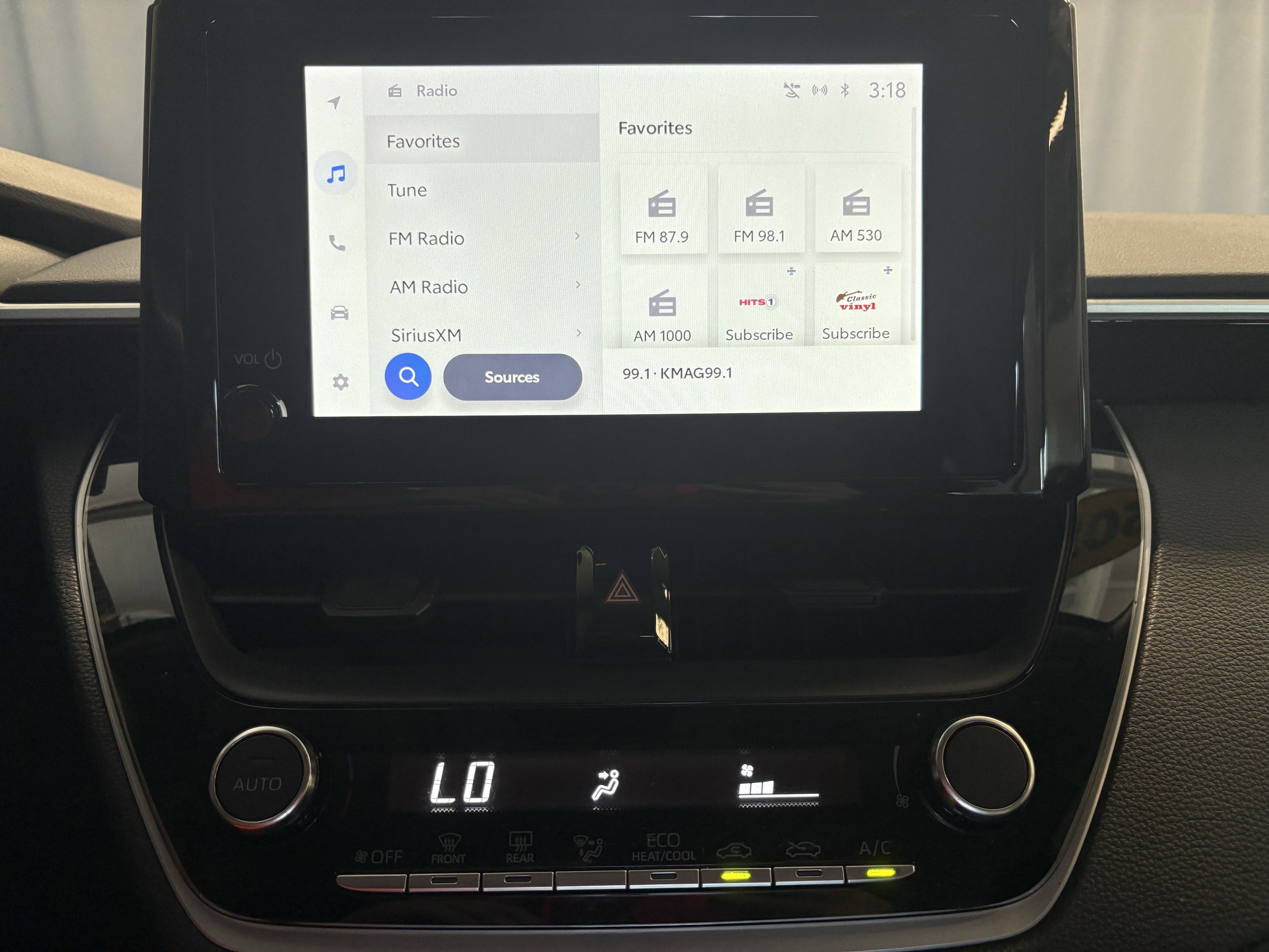 2025 Toyota Corolla LE FWD