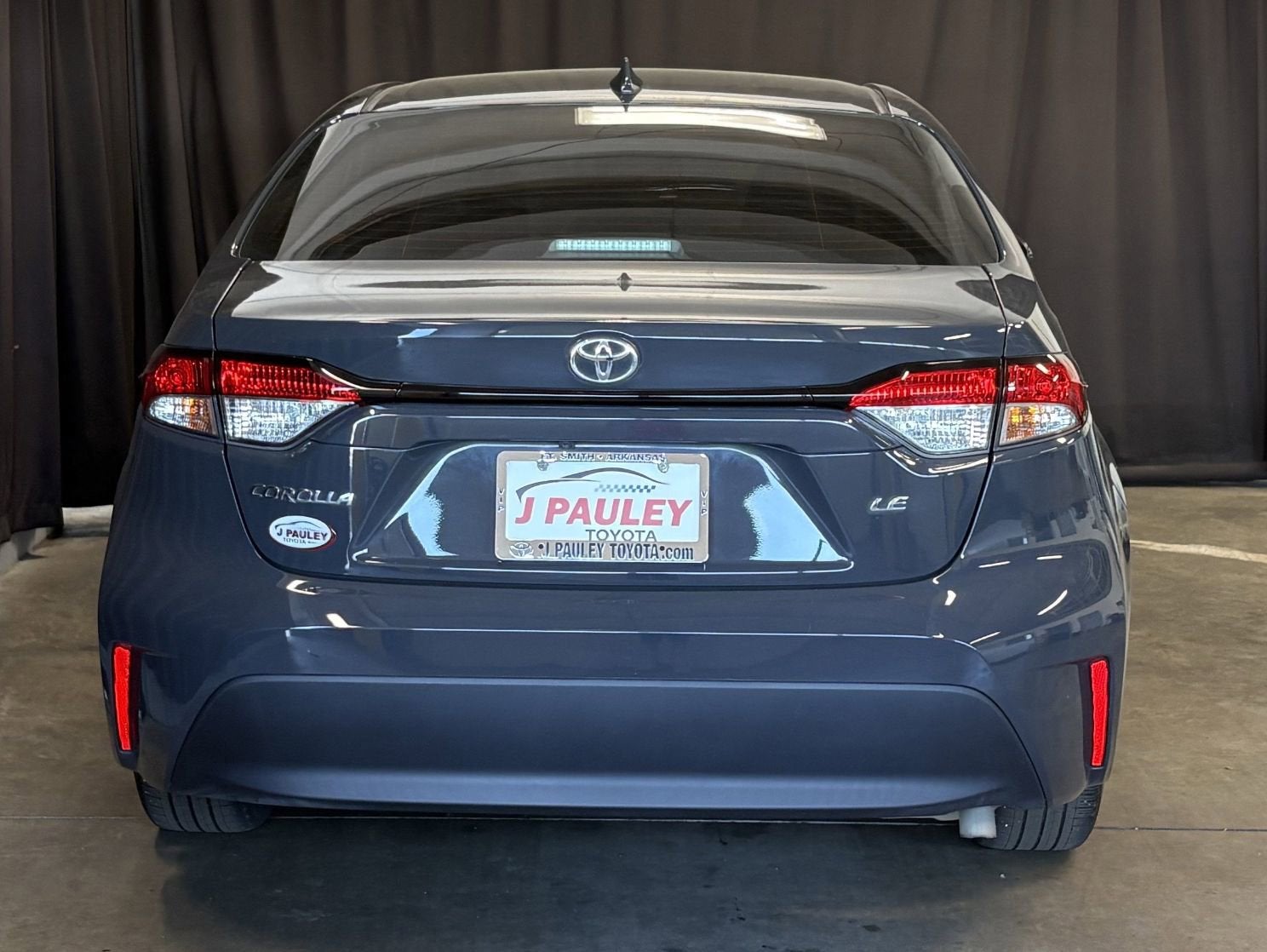 2025 Toyota Corolla LE FWD