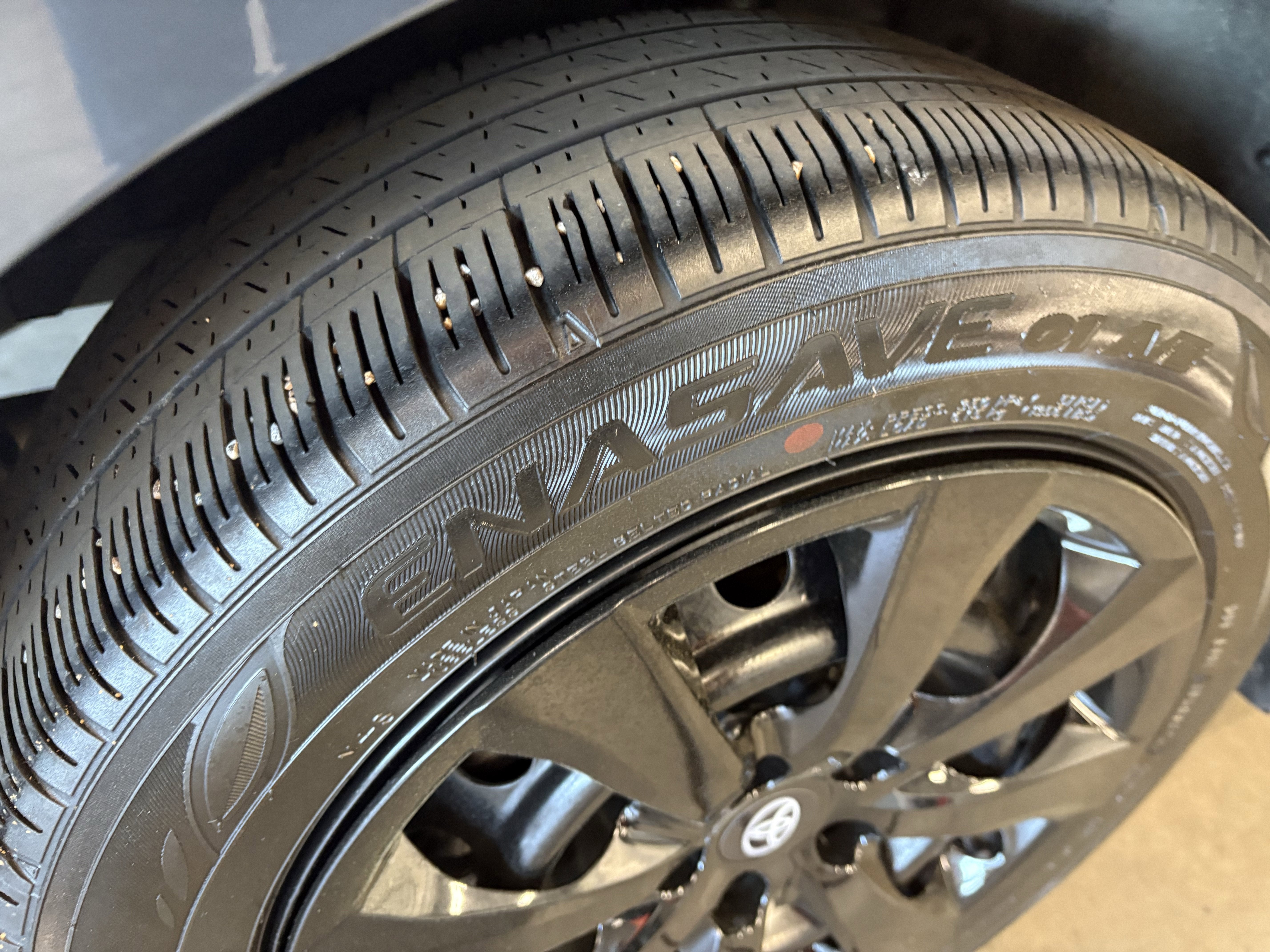 2025 Toyota Corolla LE FWD