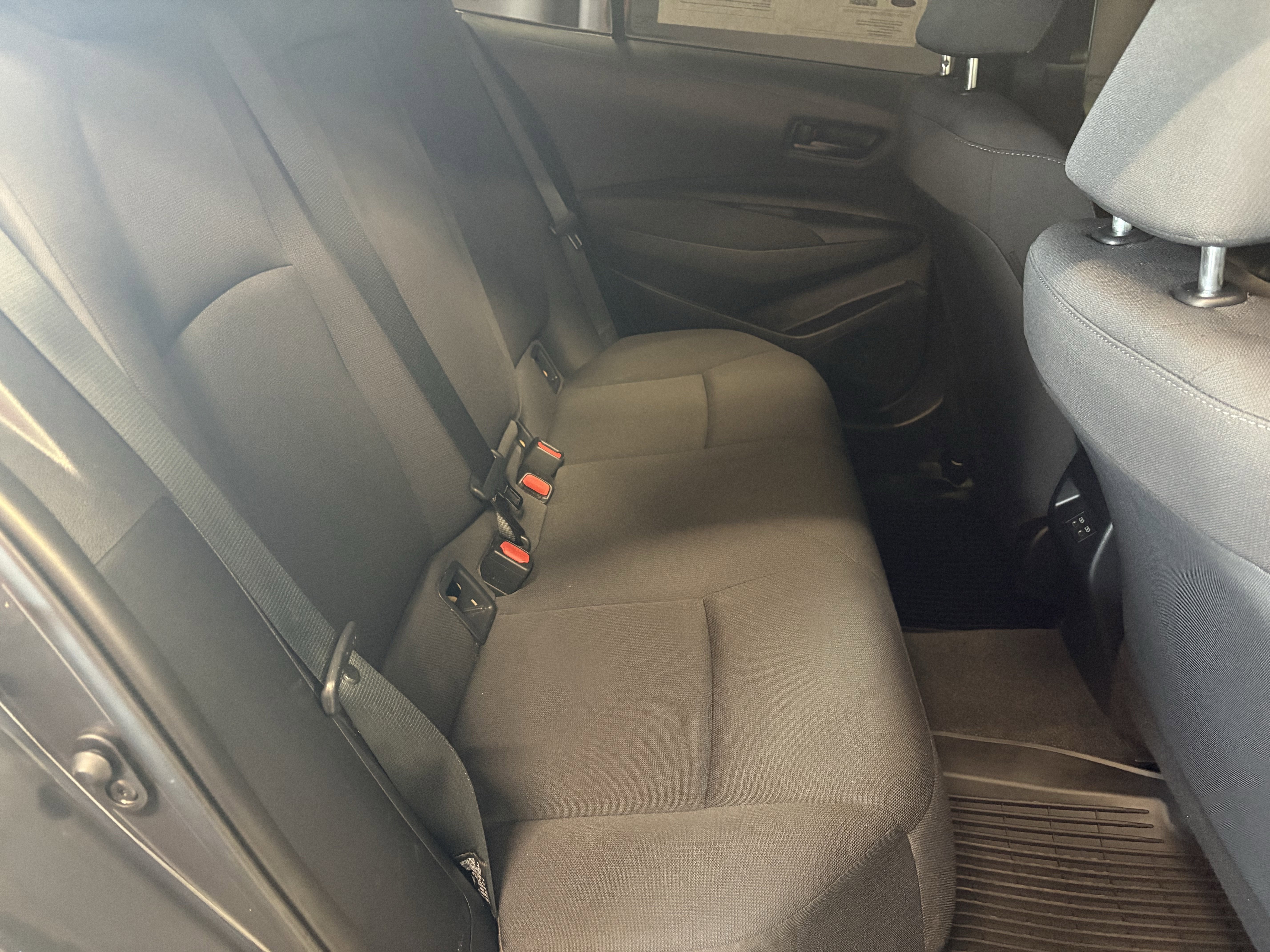 2025 Toyota Corolla LE FWD