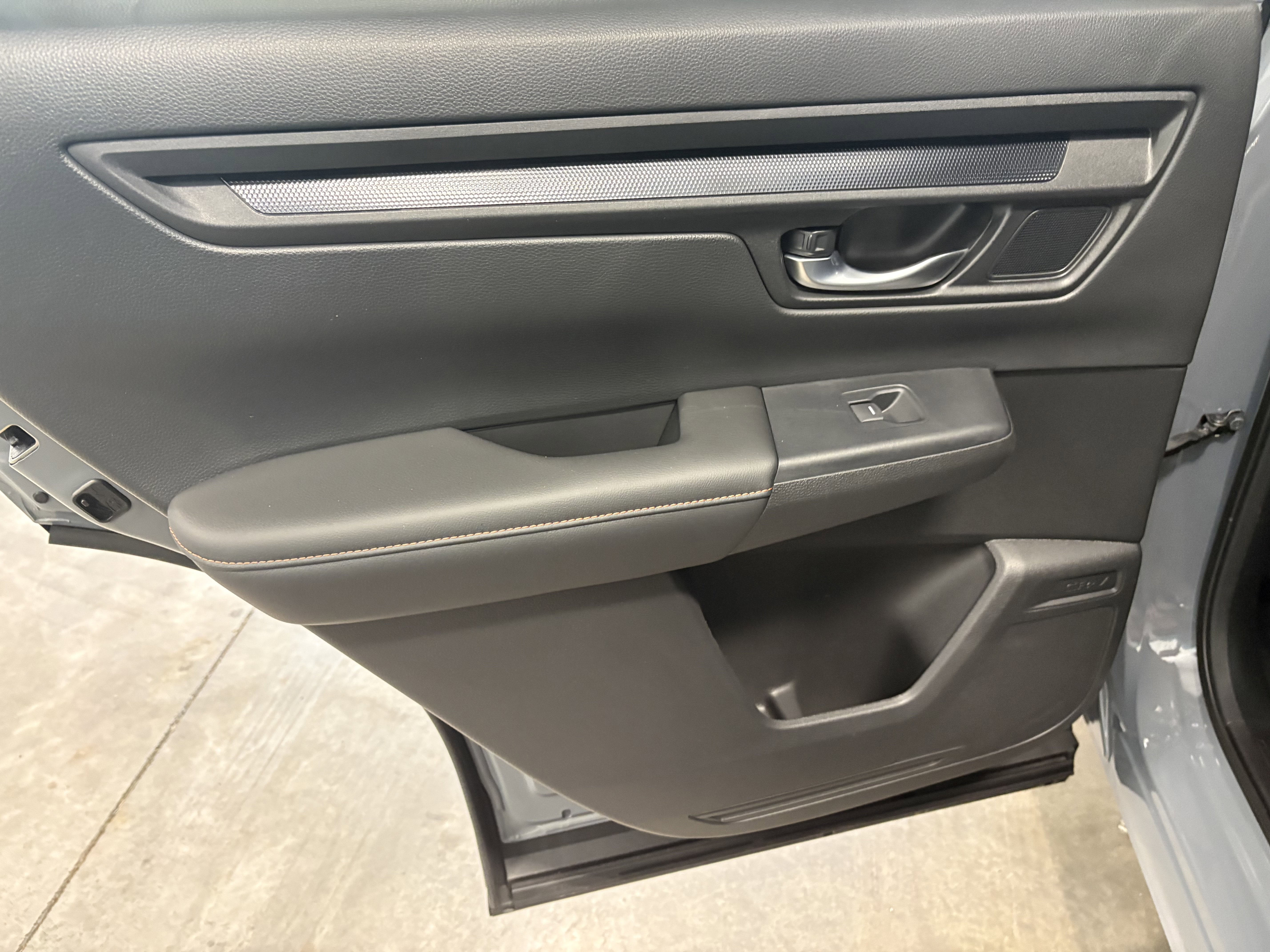 2025 Honda CR-V Hybrid Sport-L AWD