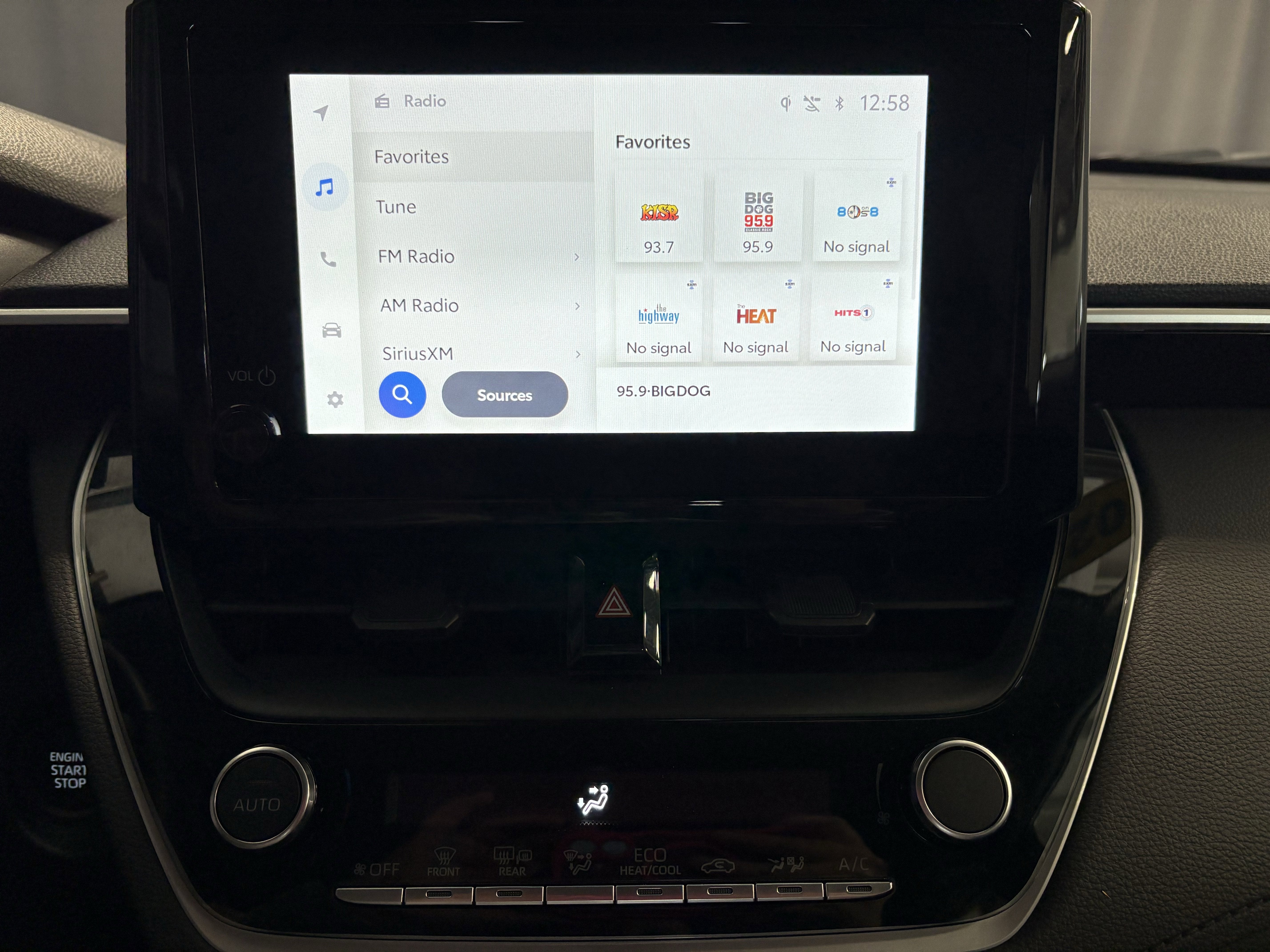 2024 Toyota Corolla Cross LE FWD