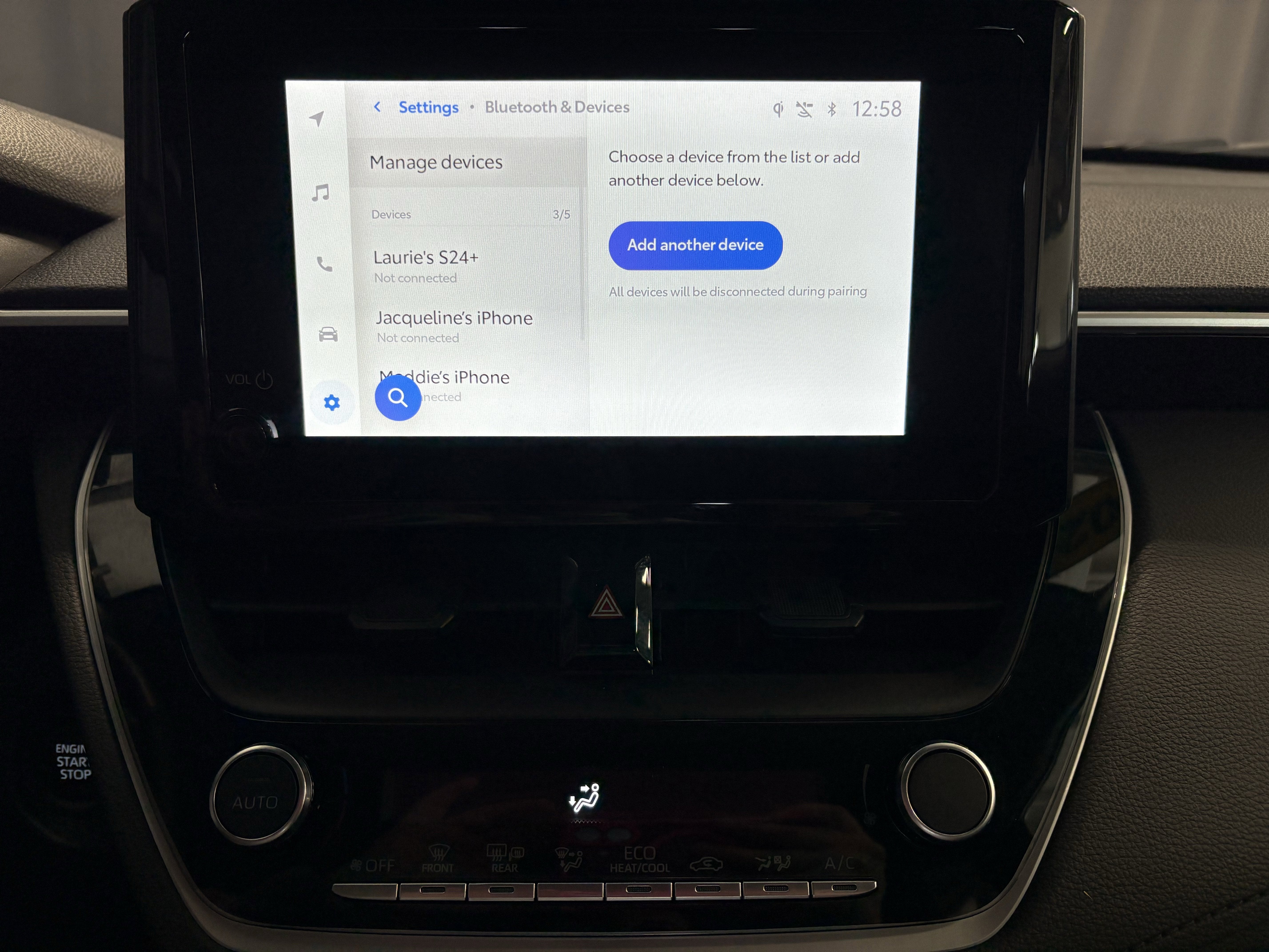 2024 Toyota Corolla Cross LE FWD