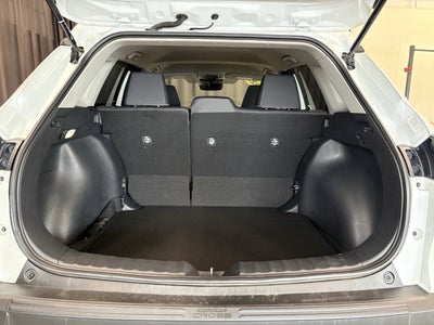 2024 Toyota Corolla Cross LE FWD
