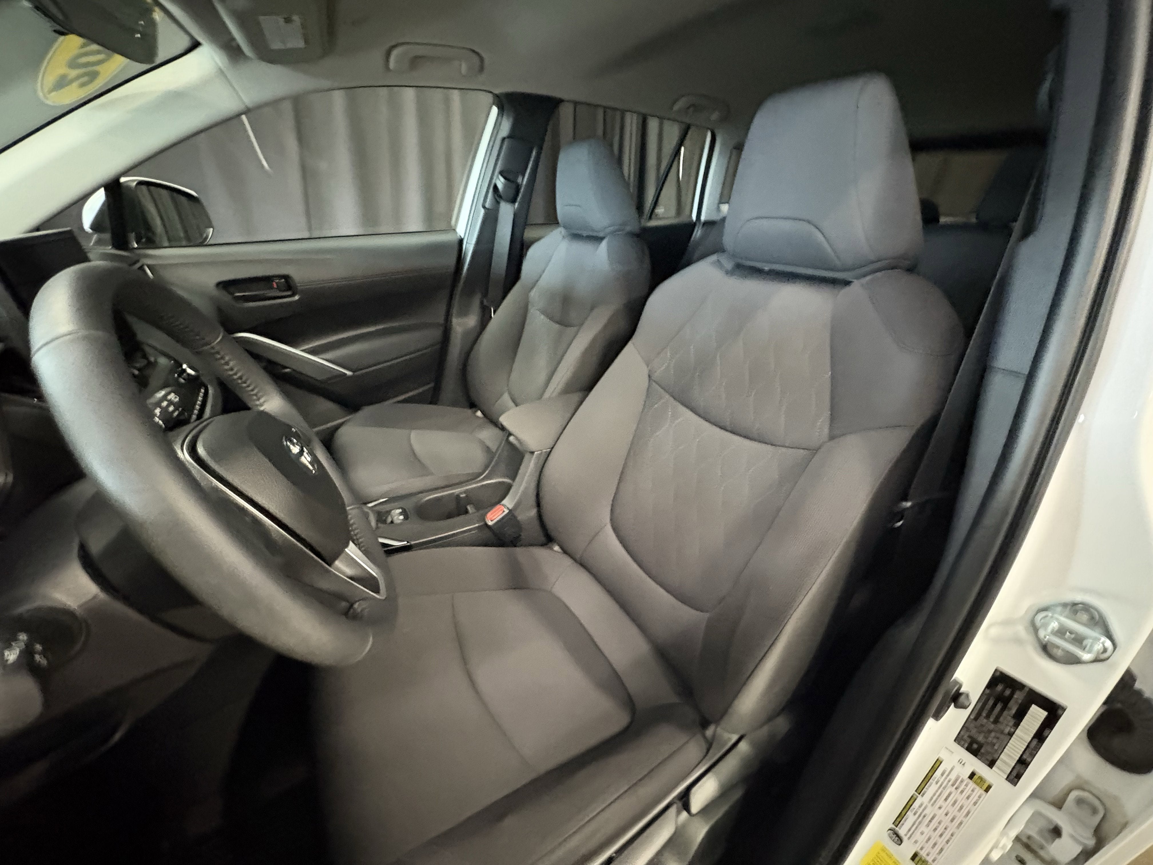 2024 Toyota Corolla Cross LE FWD