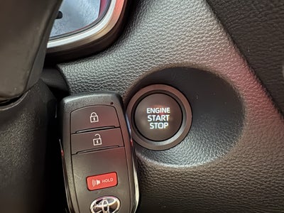 2025 Toyota Corolla Cross XLE AWD
