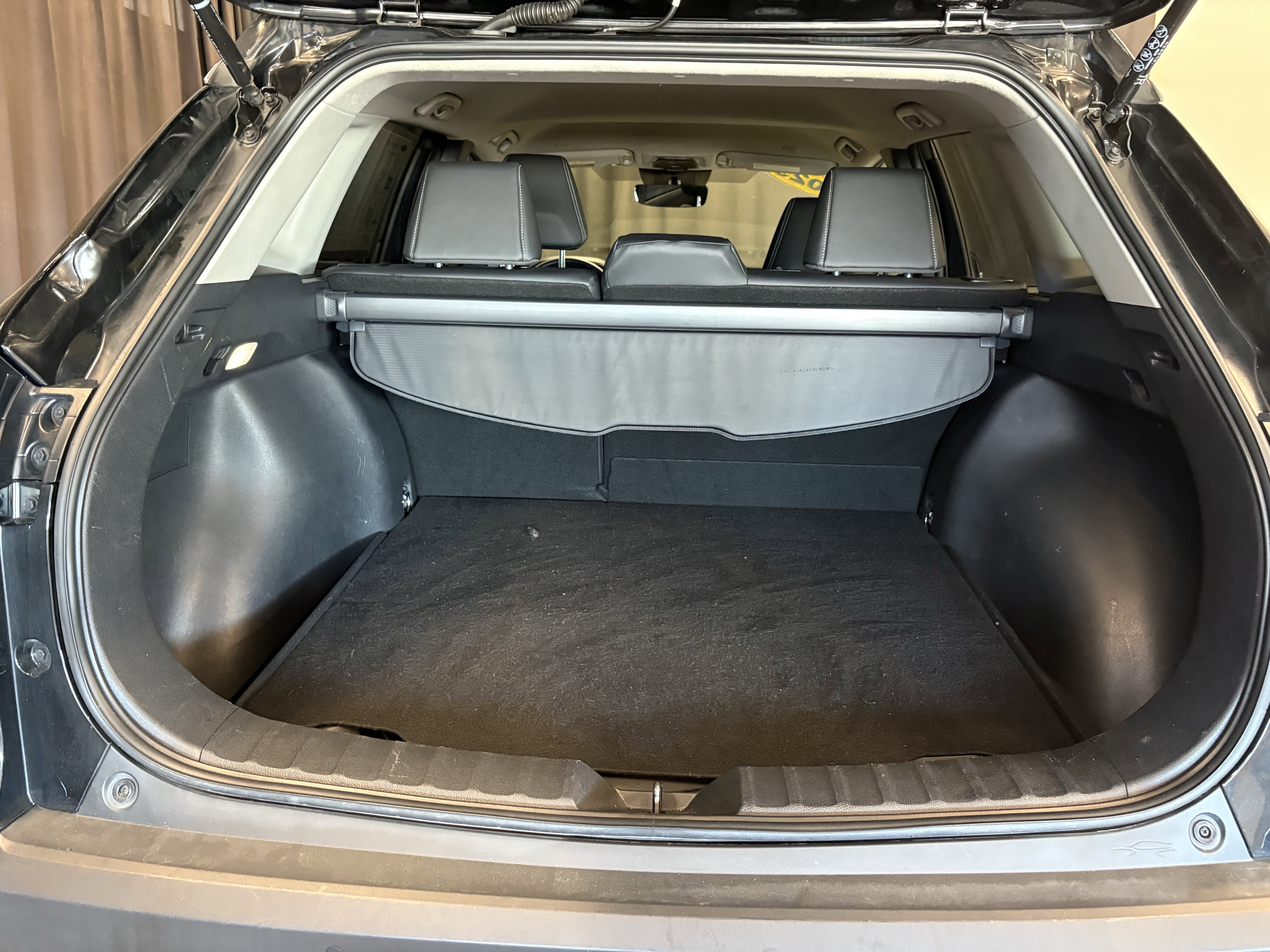2025 Toyota Corolla Cross XLE AWD