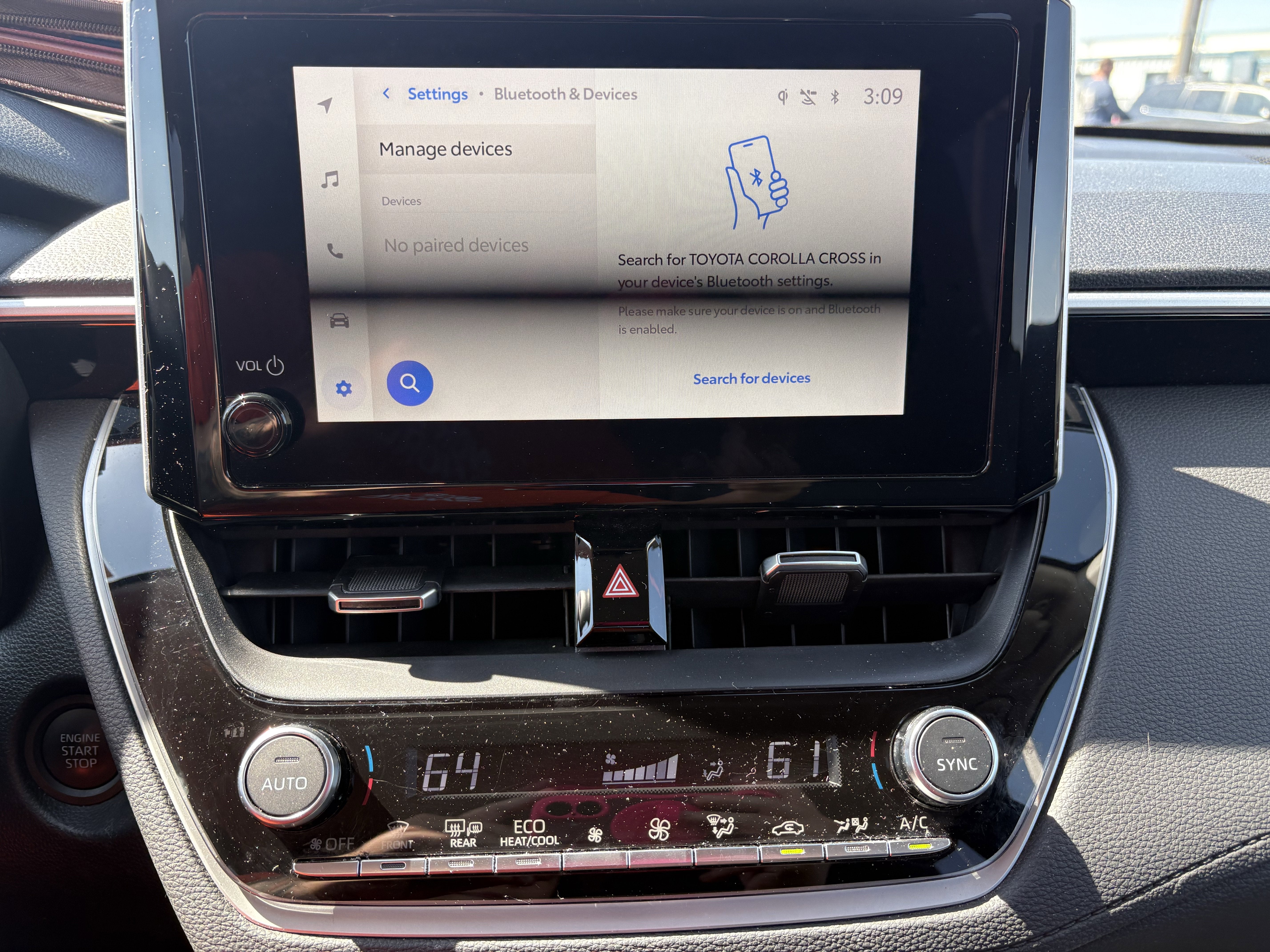 2025 Toyota Corolla Cross XLE AWD