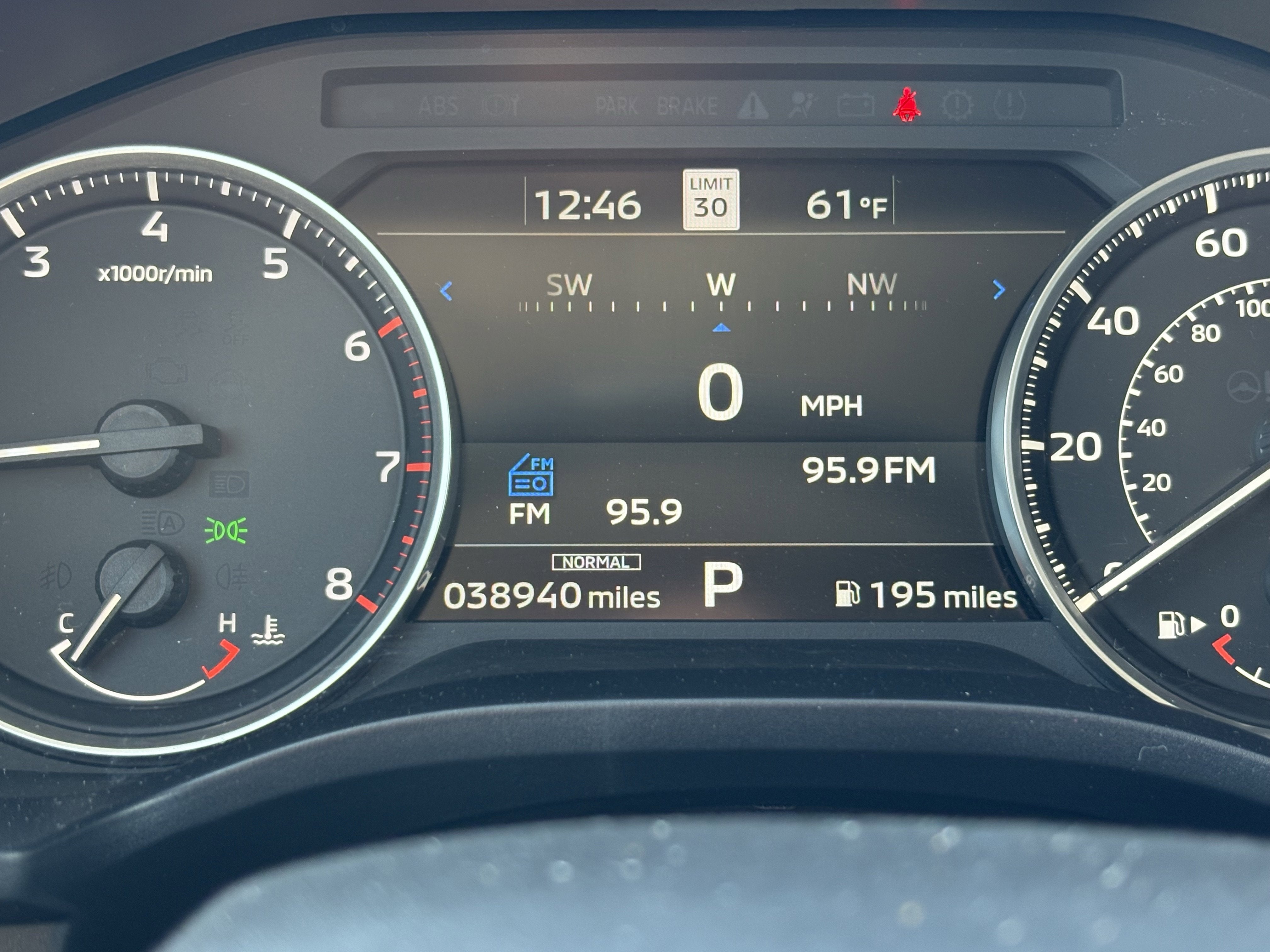 2024 Mitsubishi Outlander SE FWD