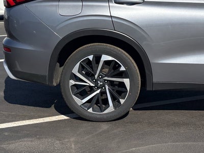2024 Mitsubishi Outlander SE FWD