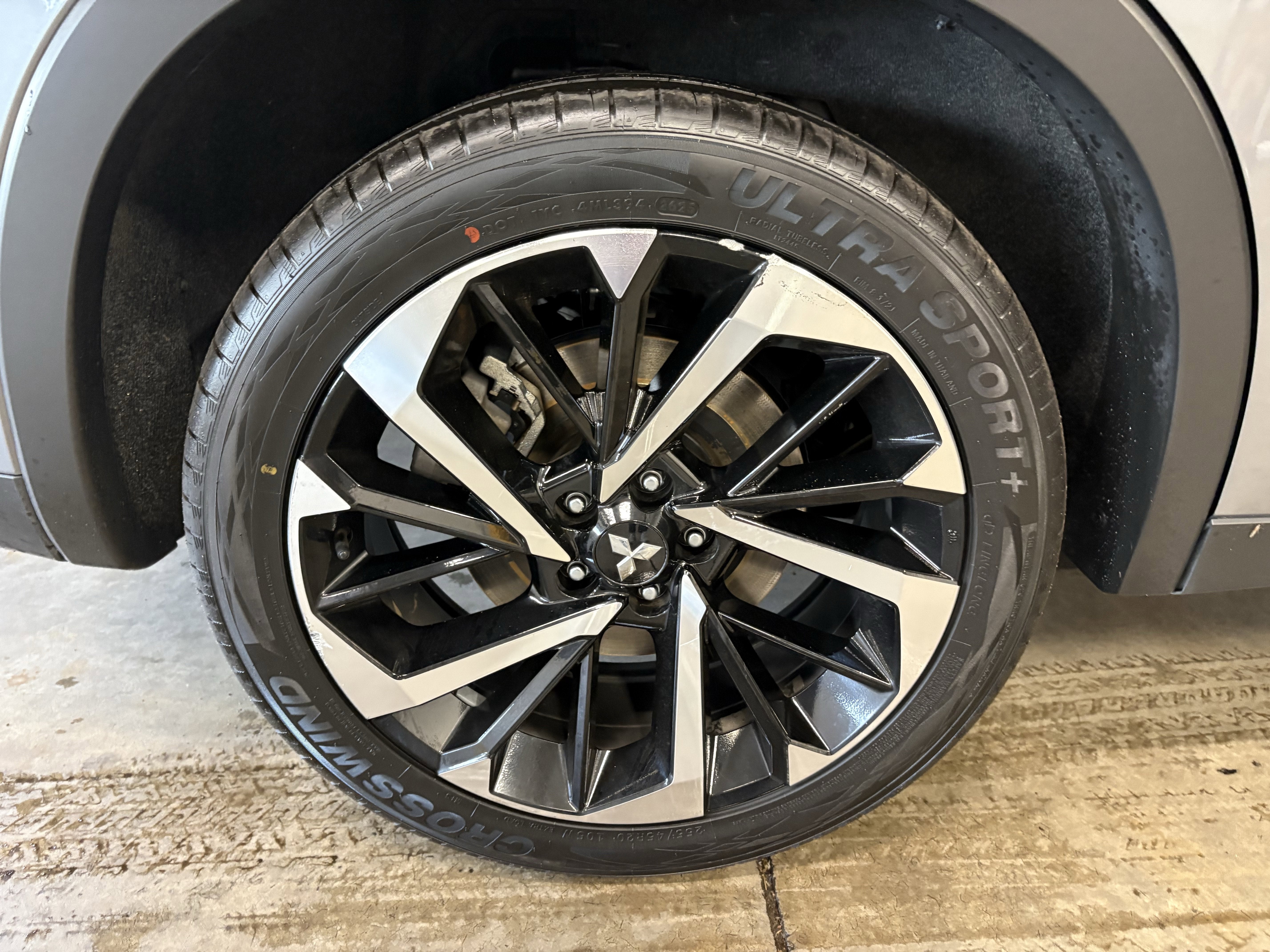 2024 Mitsubishi Outlander SE FWD