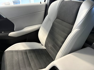 2025 Mitsubishi Outlander SE FWD