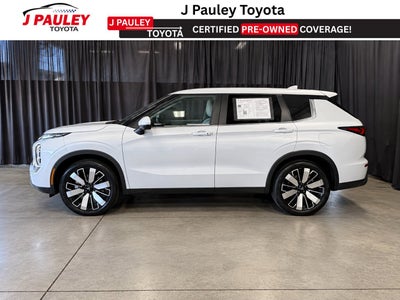 2025 Mitsubishi Outlander SE FWD