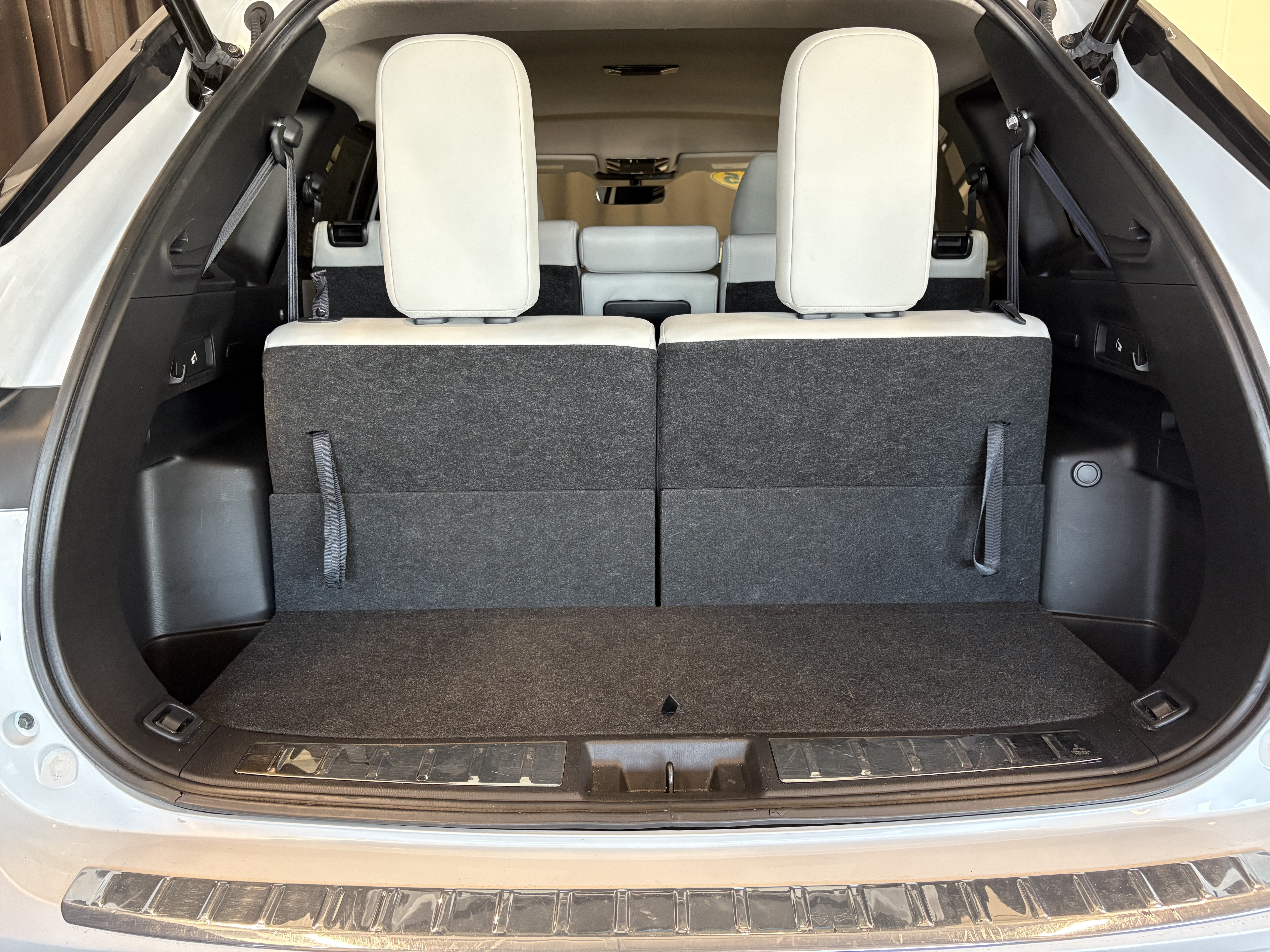 2025 Mitsubishi Outlander SE FWD