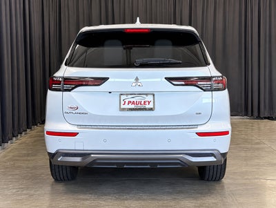 2025 Mitsubishi Outlander SE FWD