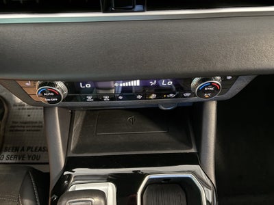 2025 Mitsubishi Outlander SE AWD