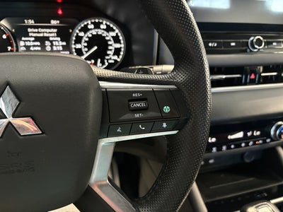 2025 Mitsubishi Outlander SE AWD