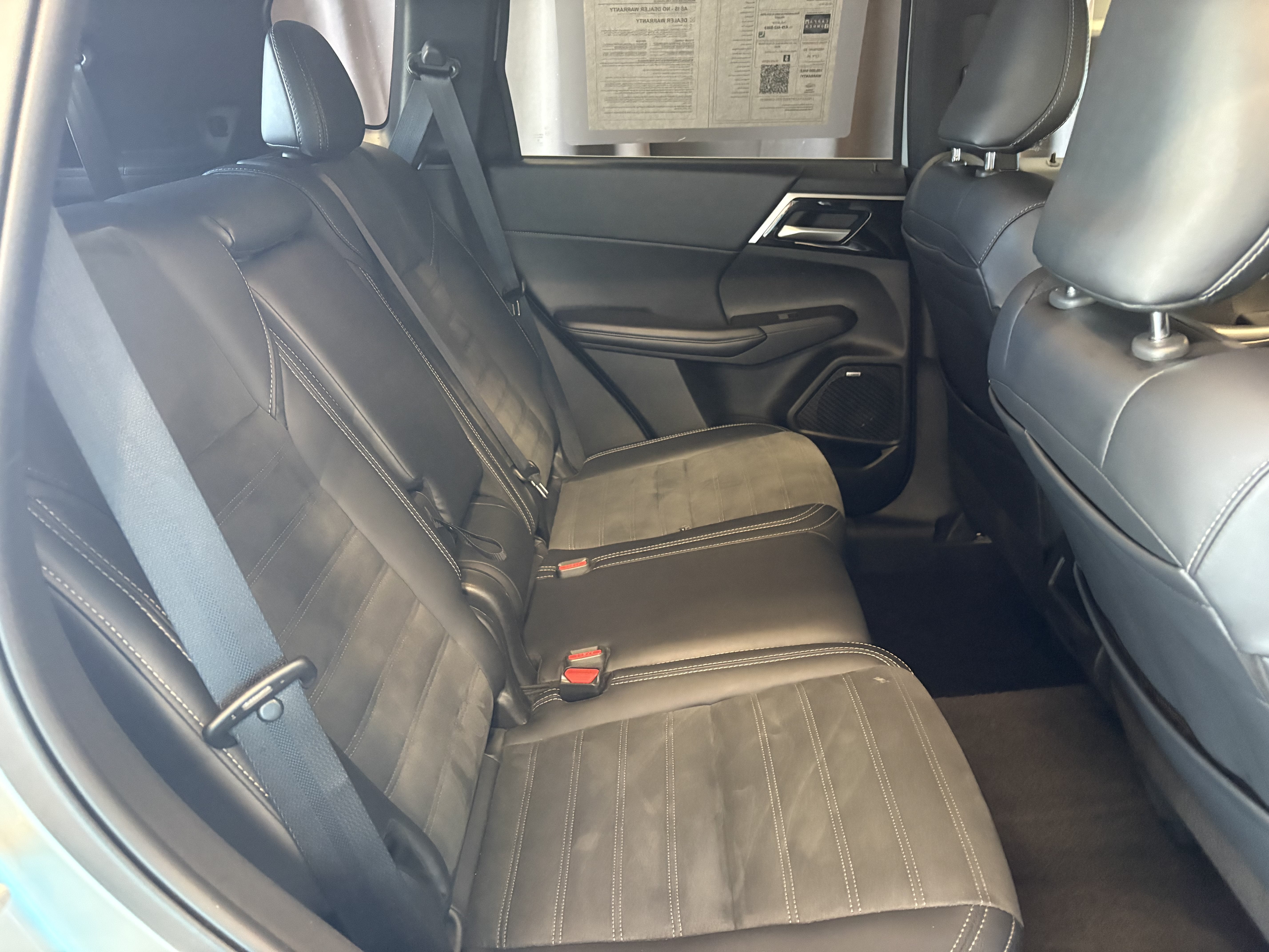 2025 Mitsubishi Outlander SE AWD
