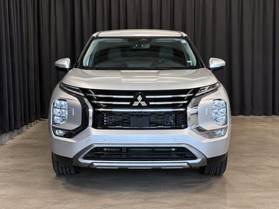2025 Mitsubishi Outlander SE AWD