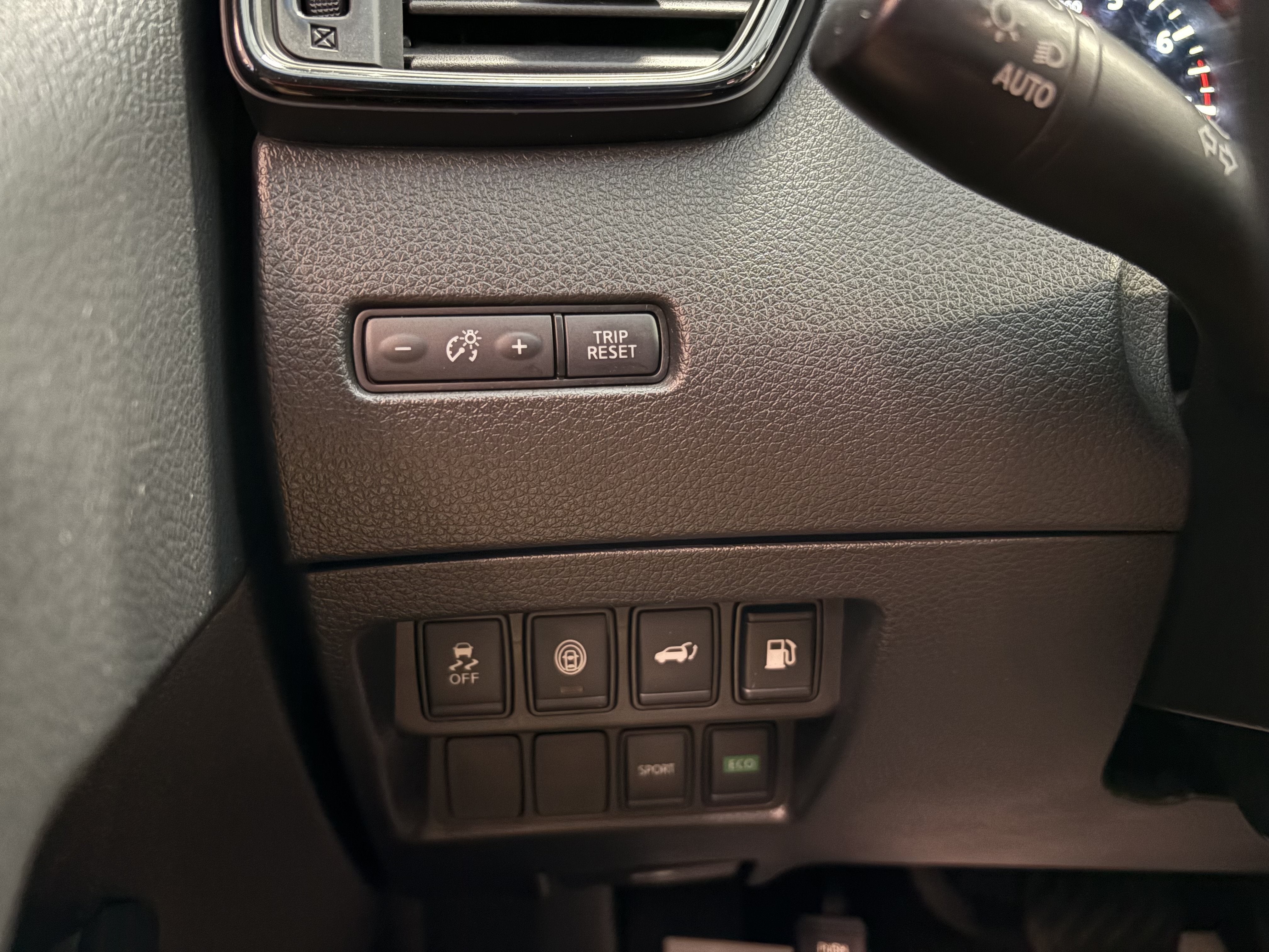 2019 Nissan Rogue SV FWD