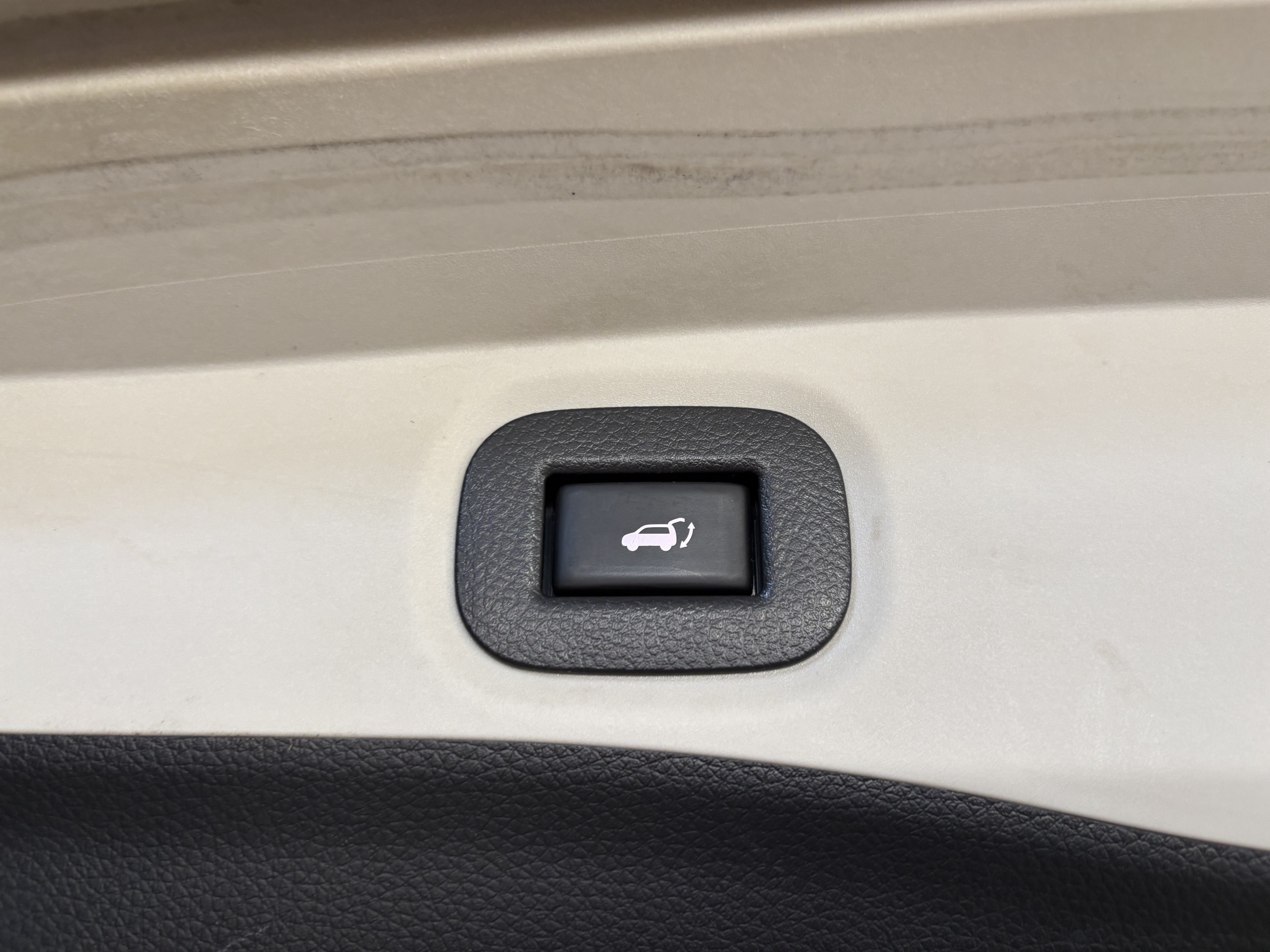2019 Nissan Rogue SV FWD