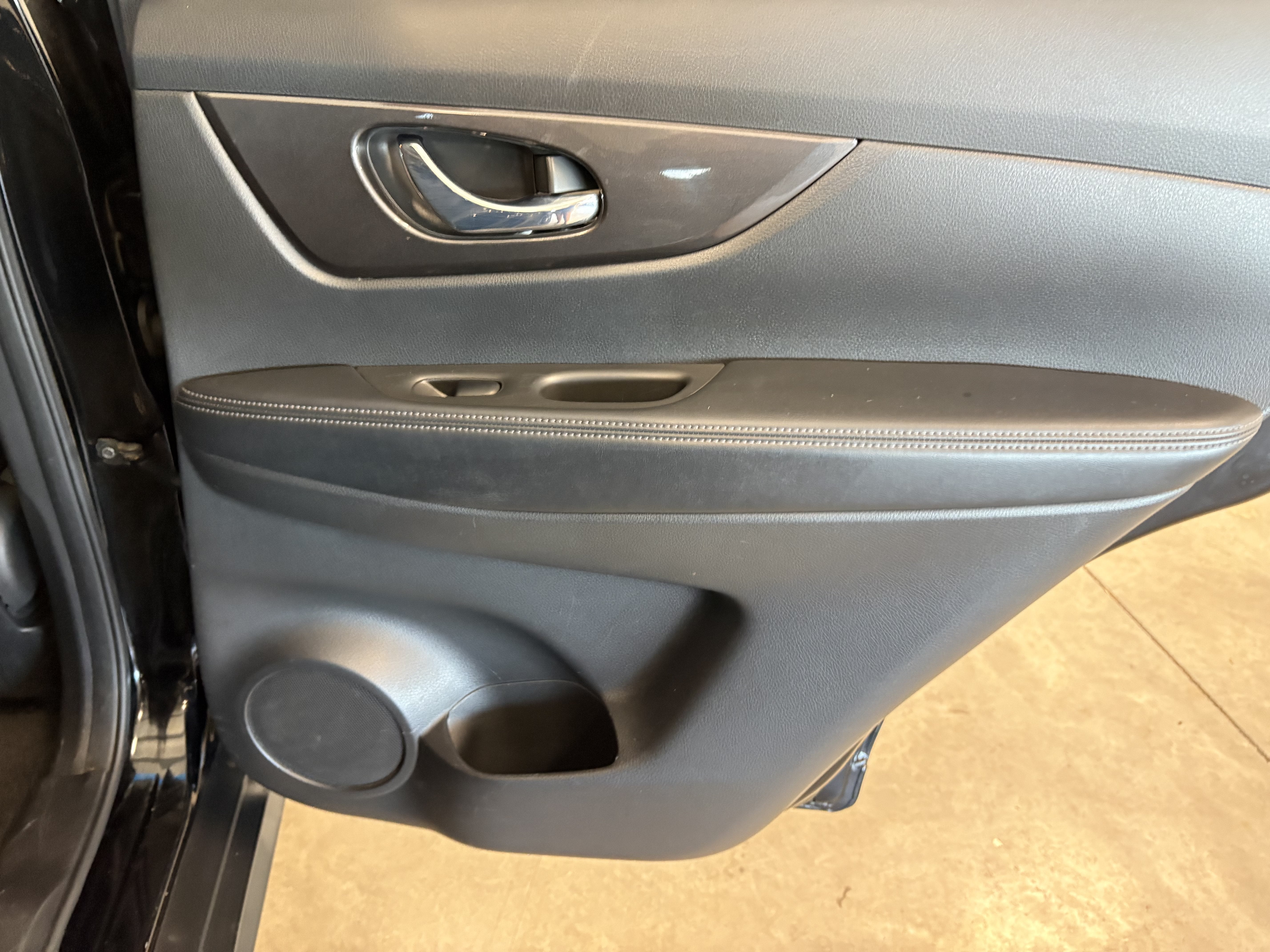 2019 Nissan Rogue SV FWD